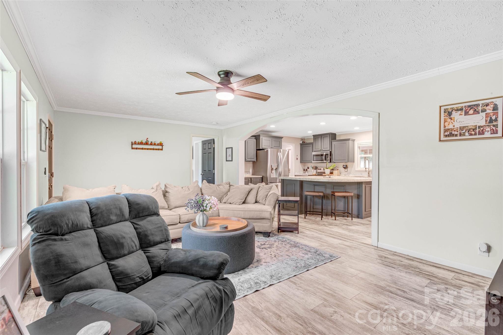 5007 Carlos Road — Catawba