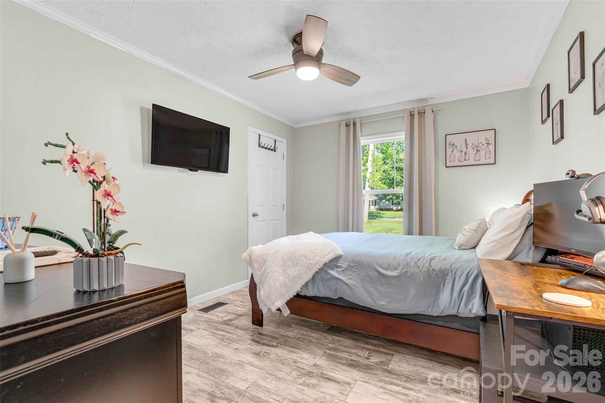 5007 Carlos Road — Catawba