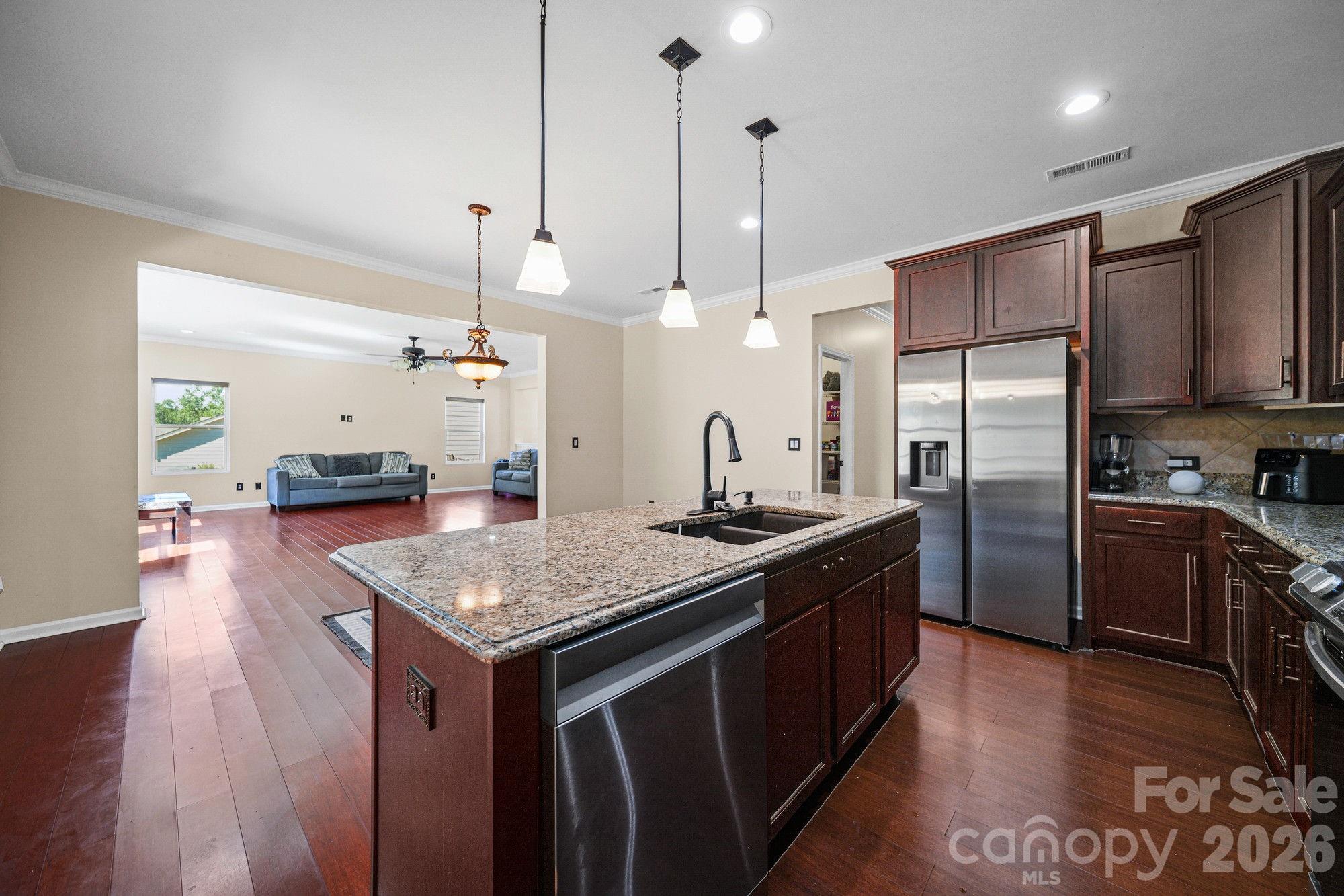 157 Old Harbor Drive — Mount Gilead