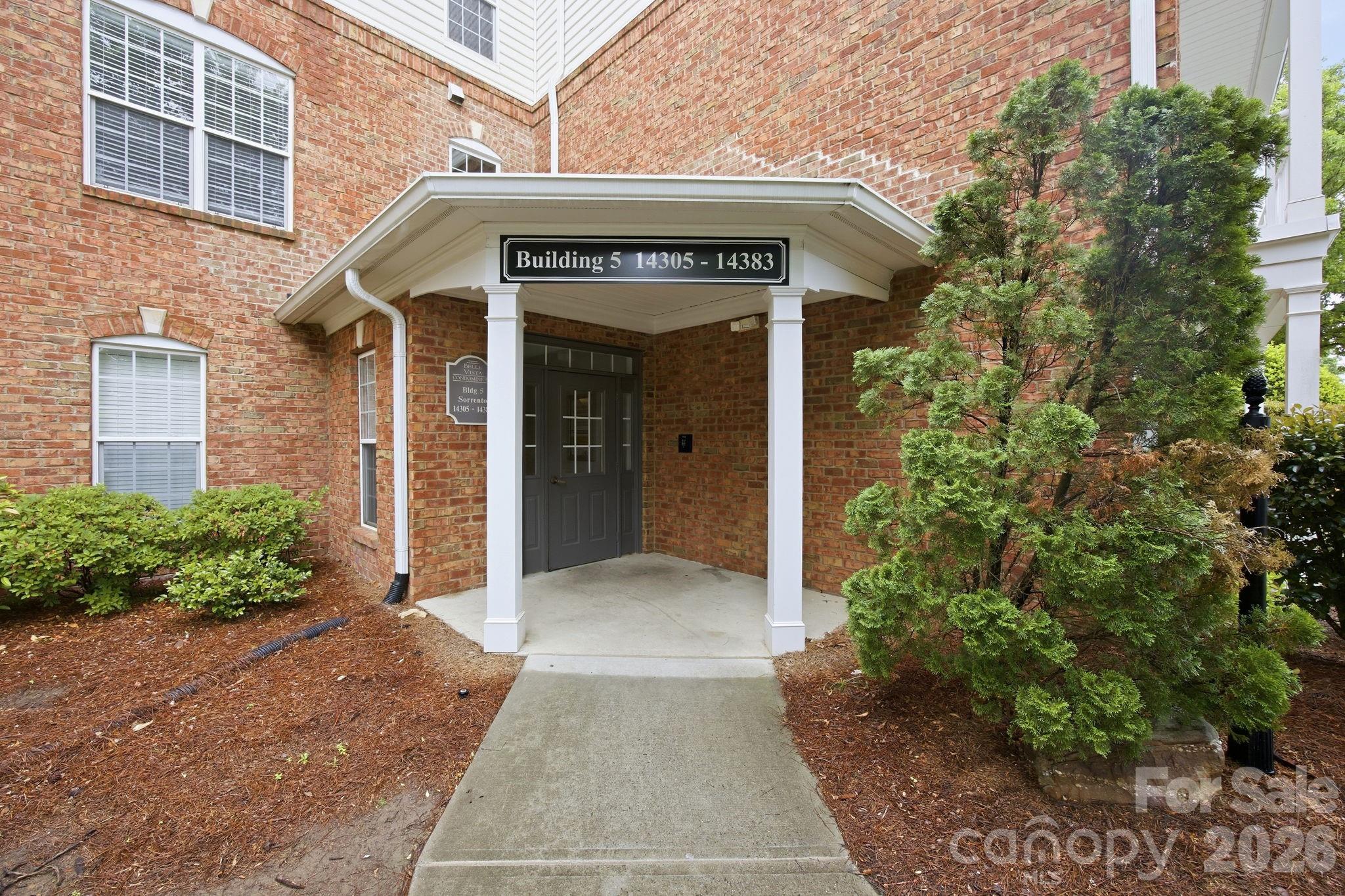 14321 San Paolo Lane — Charlotte