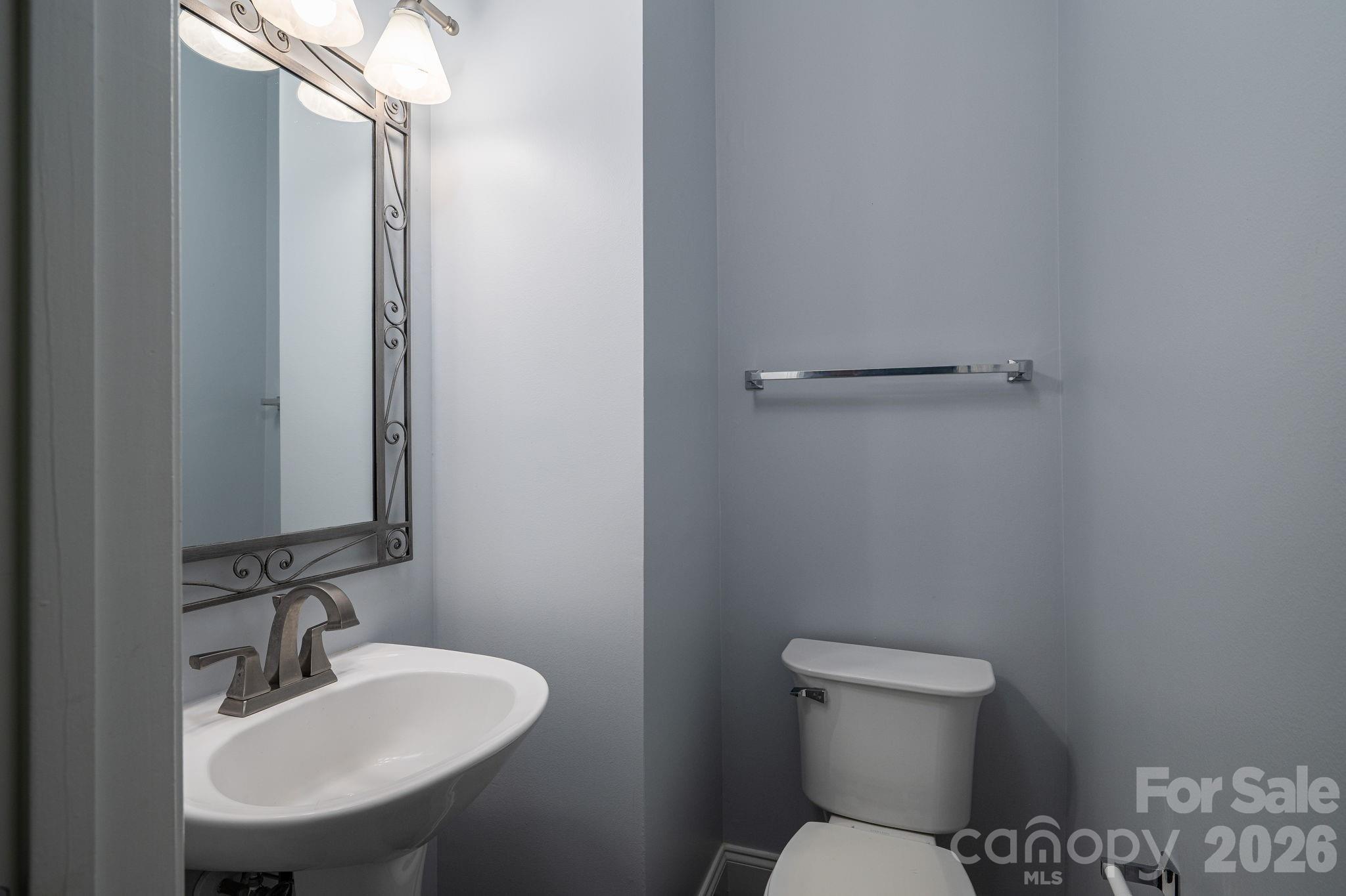 304 Rock Ridge Lane — Mount Holly