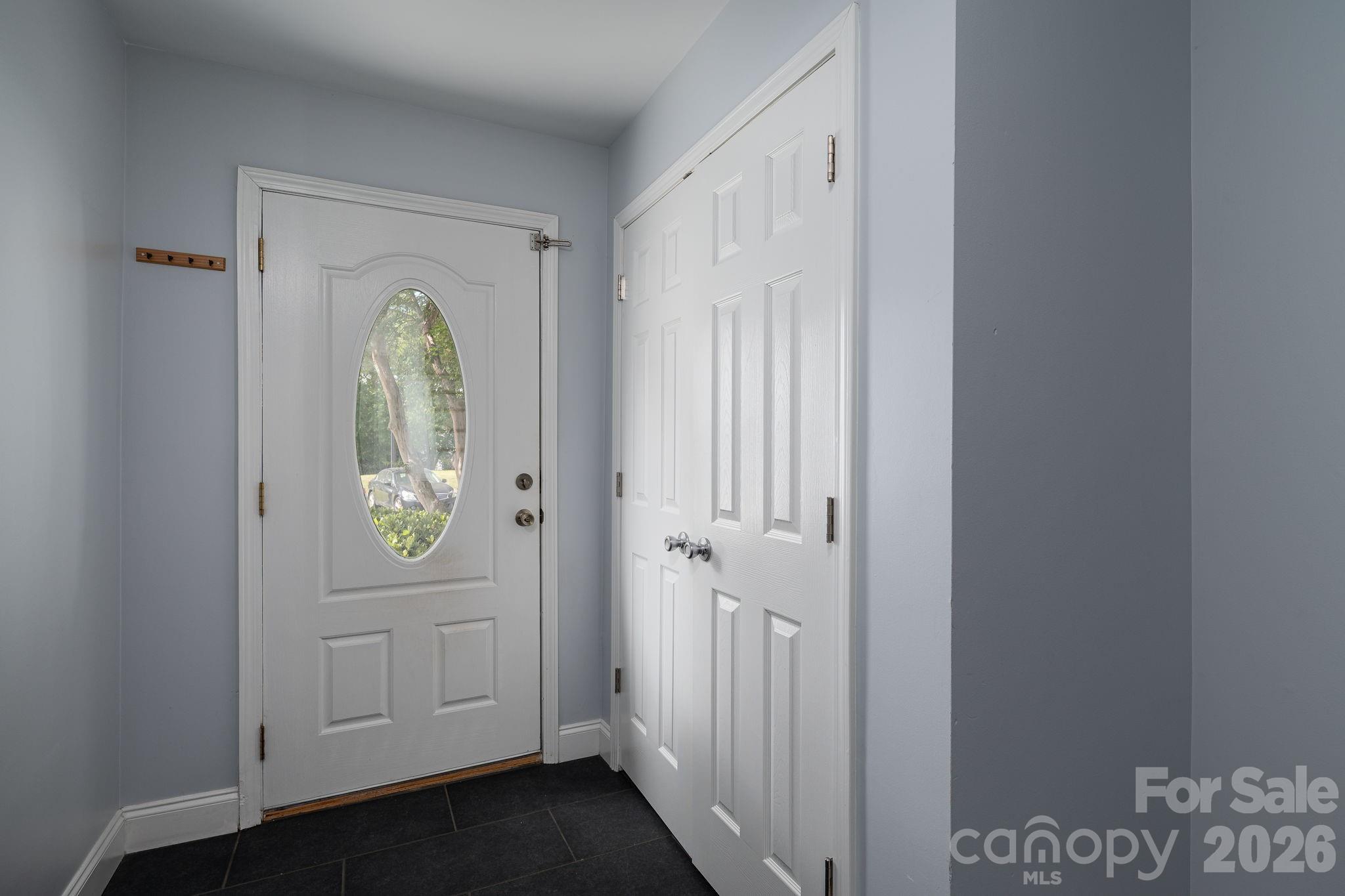 304 Rock Ridge Lane — Mount Holly