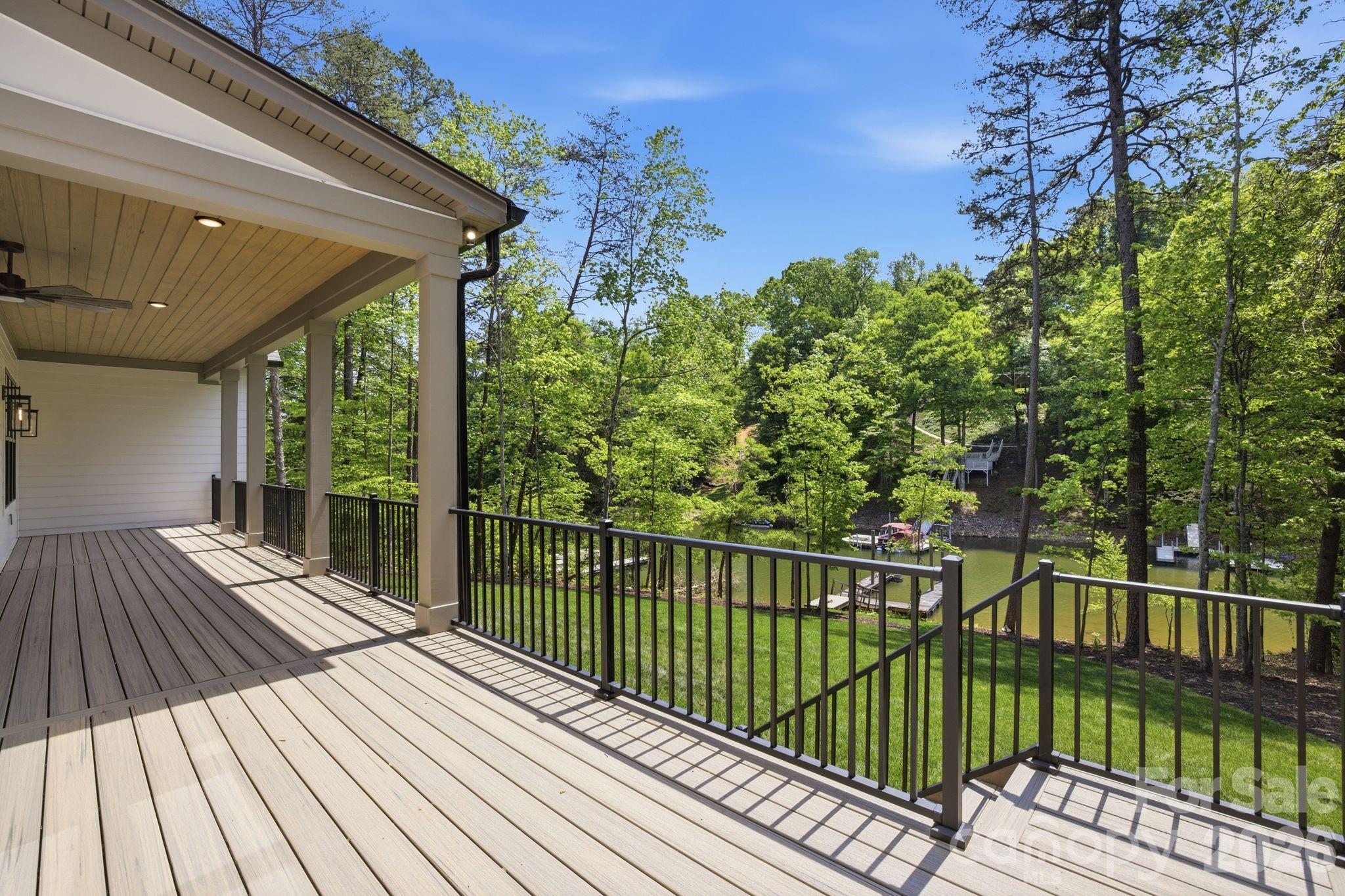 8321 Long Island Road — Catawba