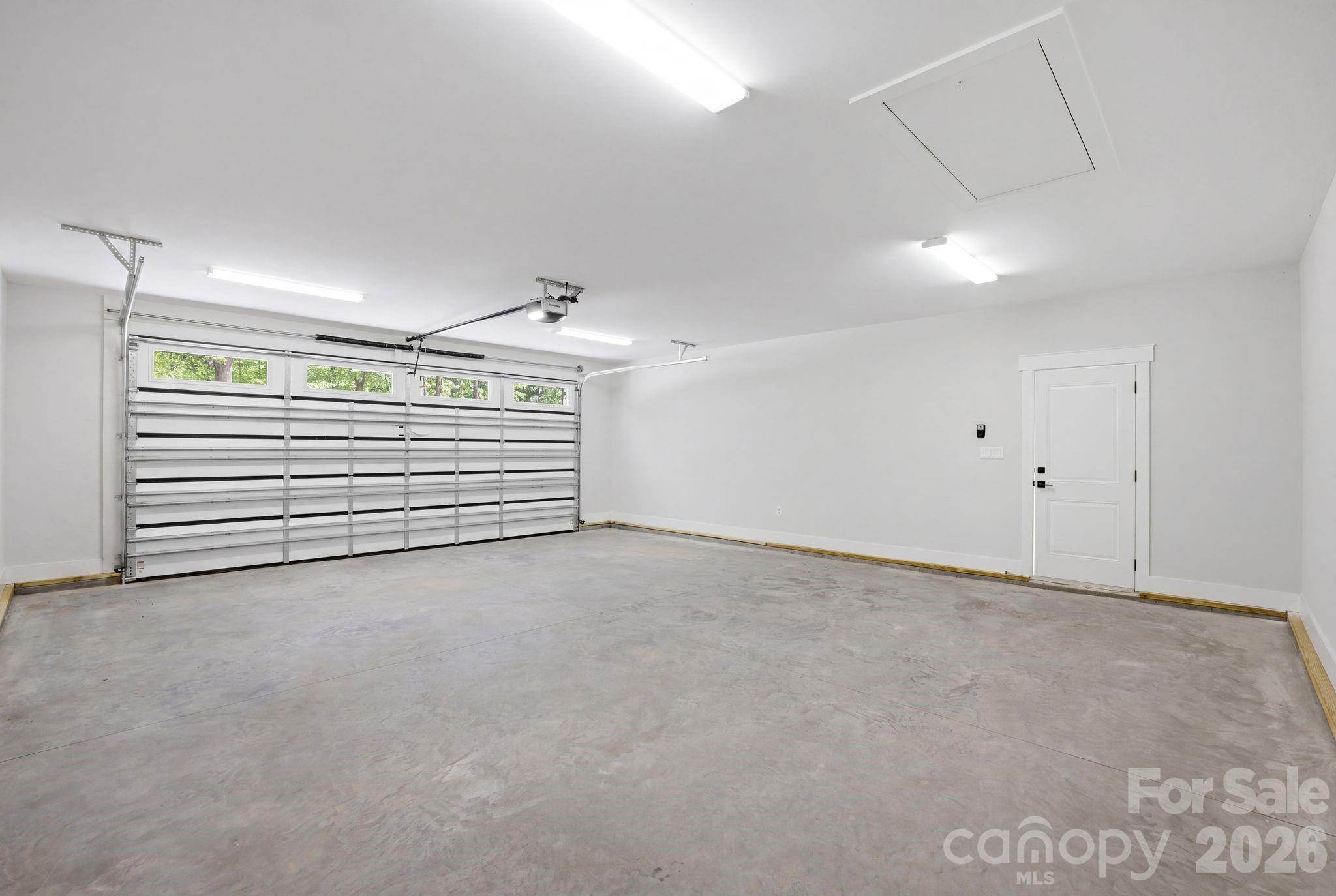 8321 Long Island Road — Catawba