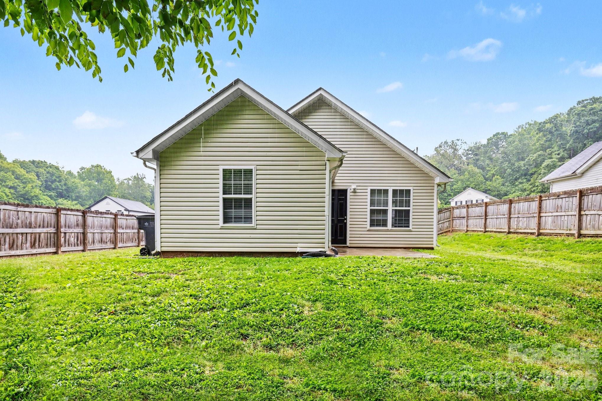 2116 Lauren Elizabeth Court — Charlotte