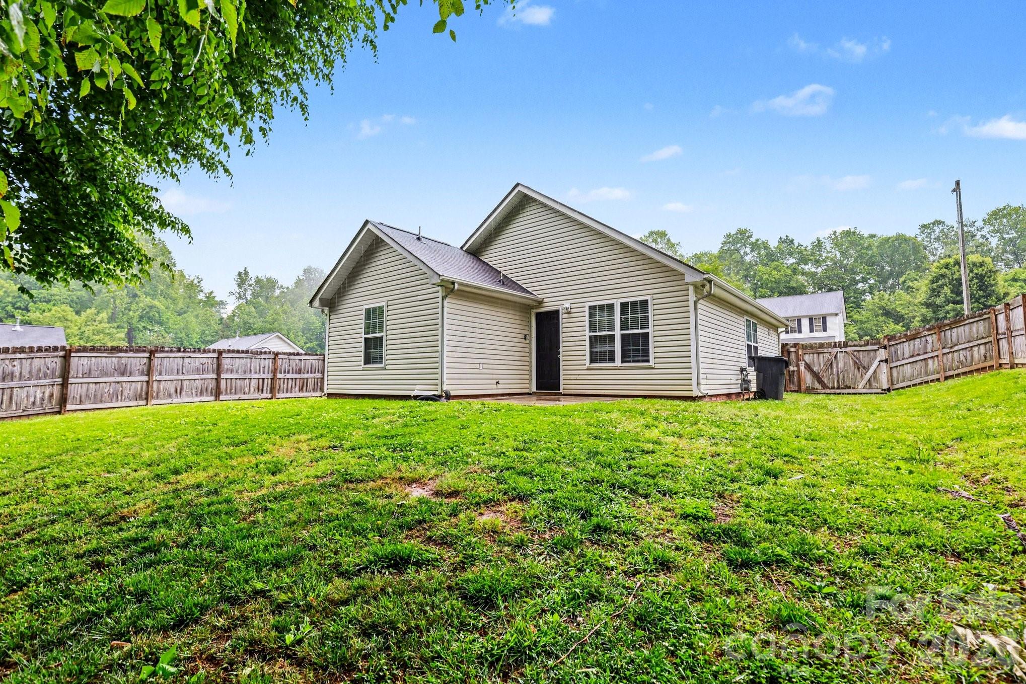 2116 Lauren Elizabeth Court — Charlotte