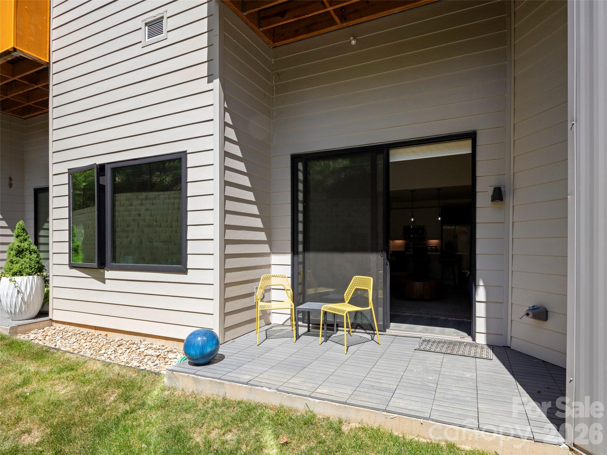 68 Craven Street #213 — Asheville