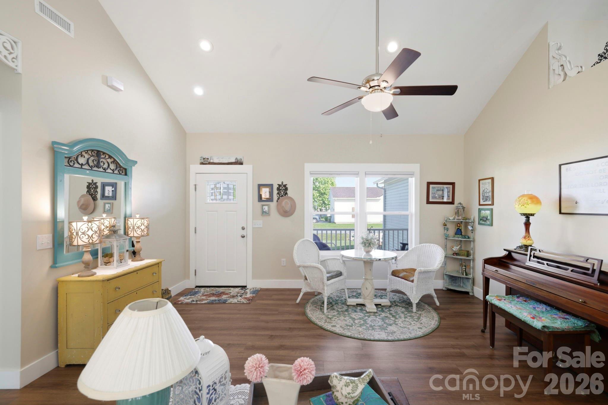 143 Beechnut Drive — Hendersonville