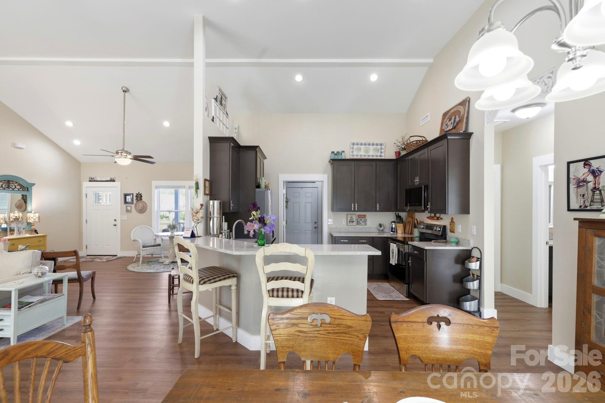 143 Beechnut Drive — Hendersonville