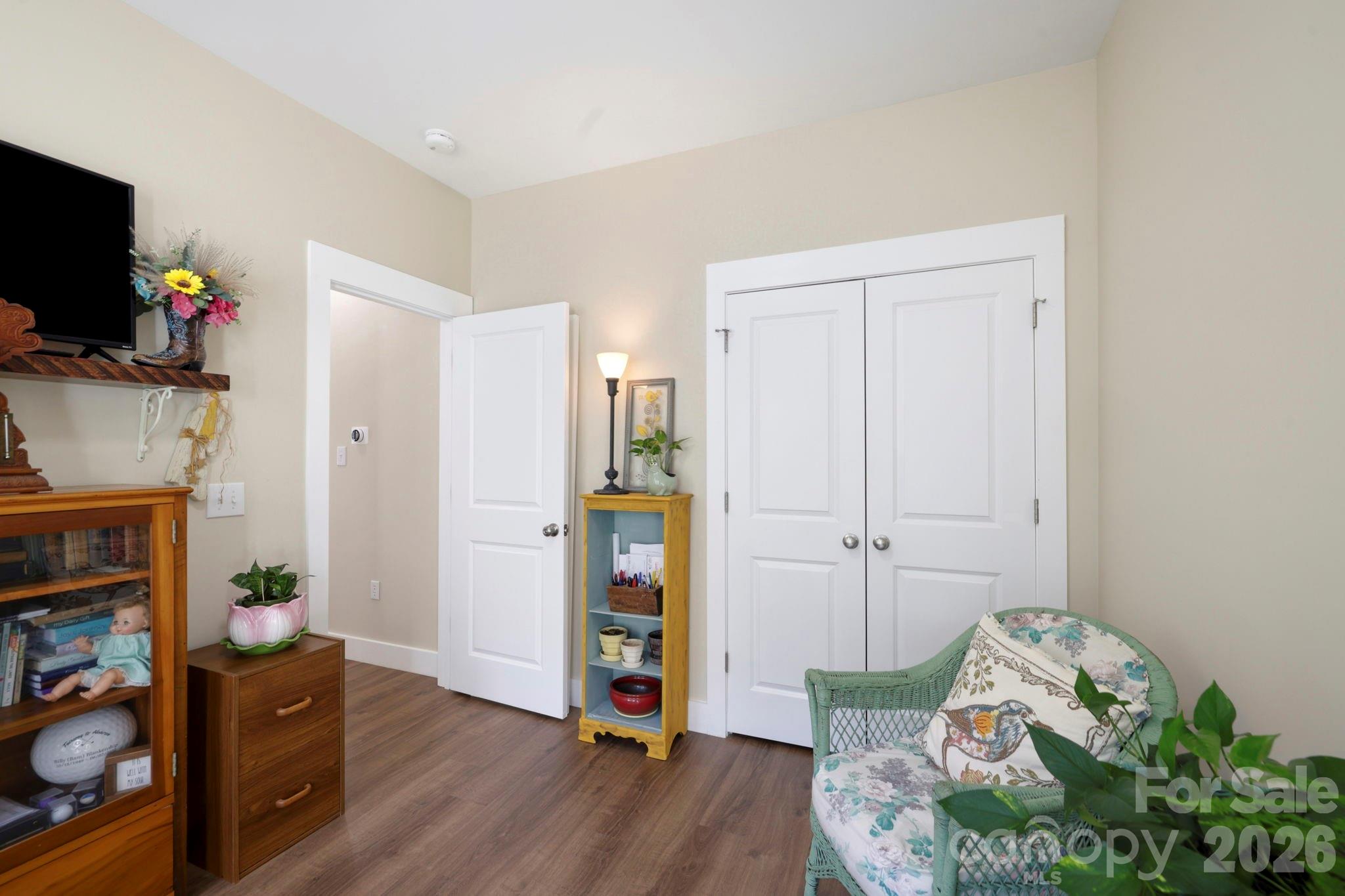 143 Beechnut Drive — Hendersonville