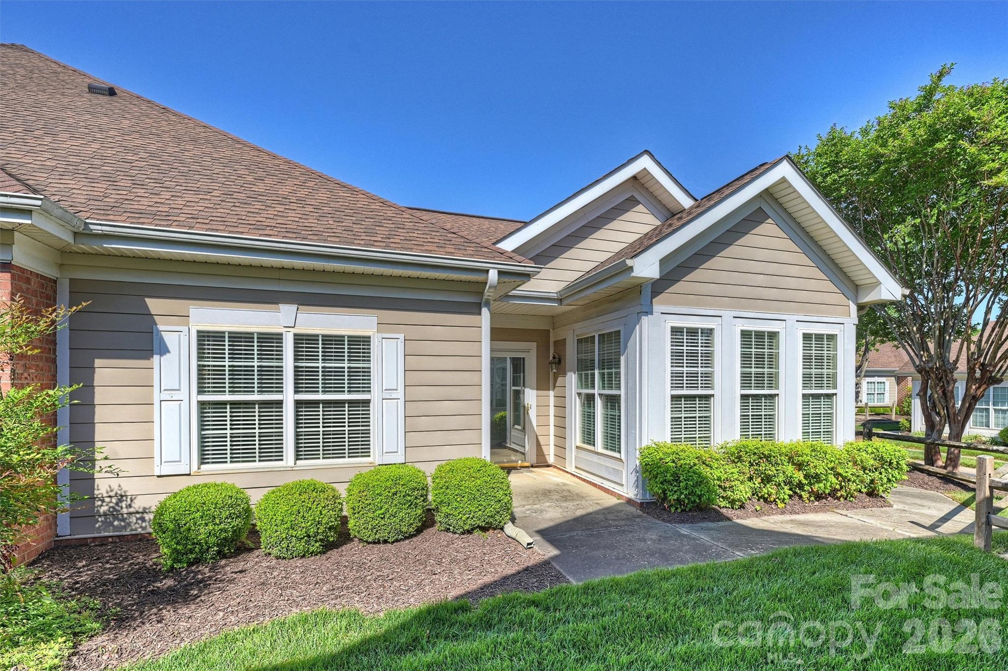 2015 Woodburn Terrace — Matthews