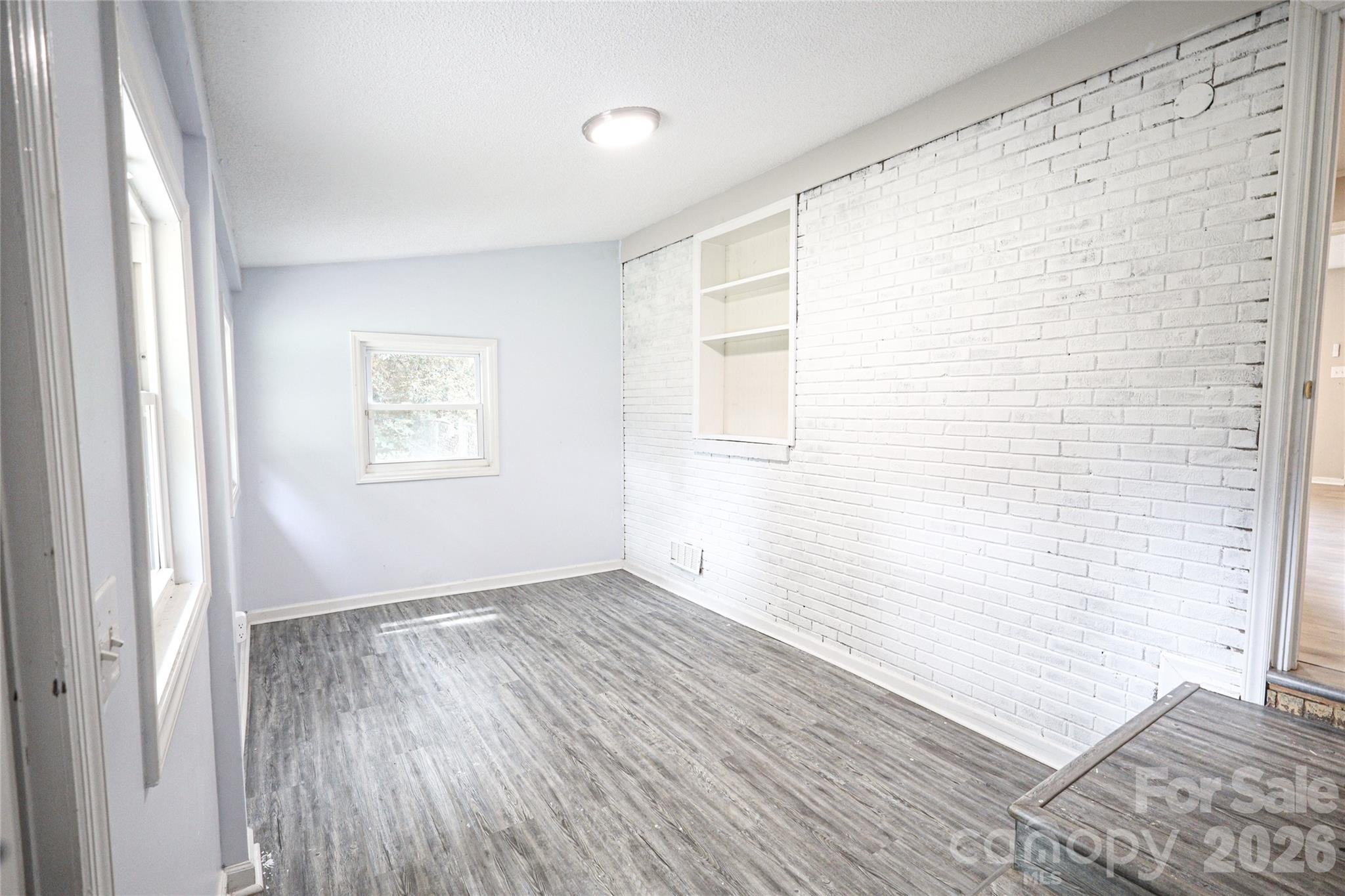 1006 Iris Drive — Gastonia