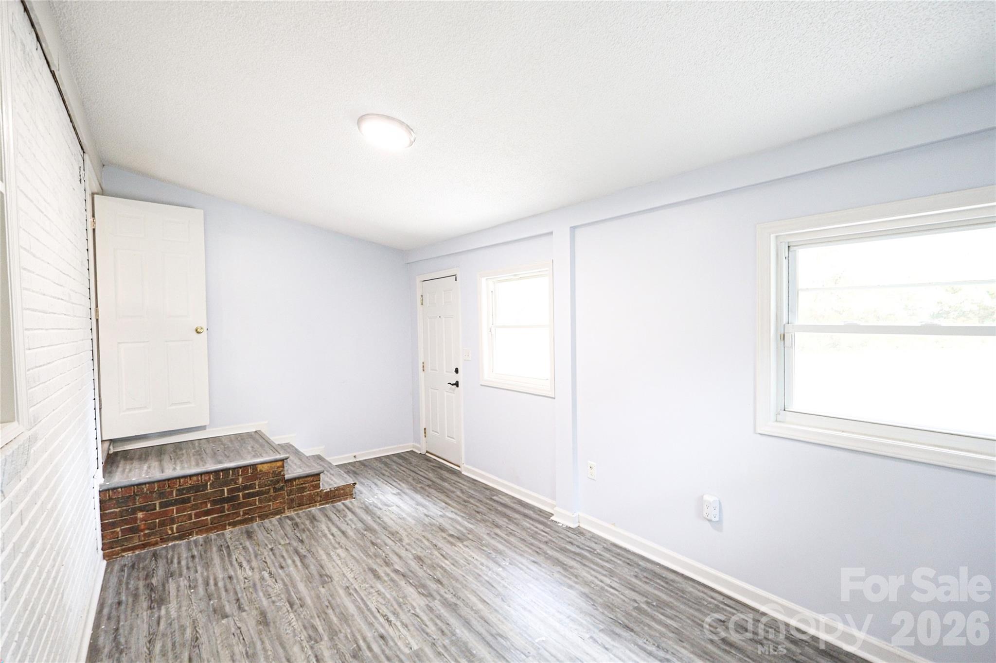 1006 Iris Drive — Gastonia