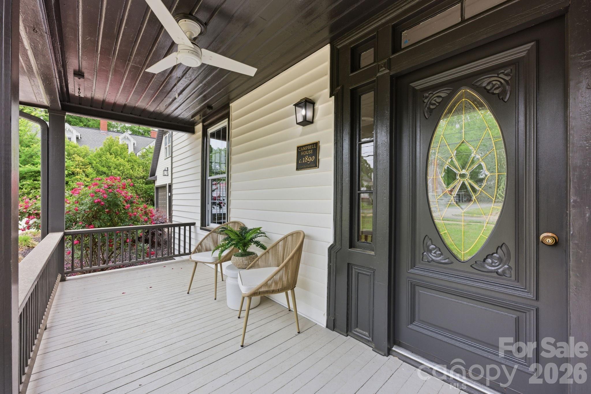 315 S Main Street — Davidson