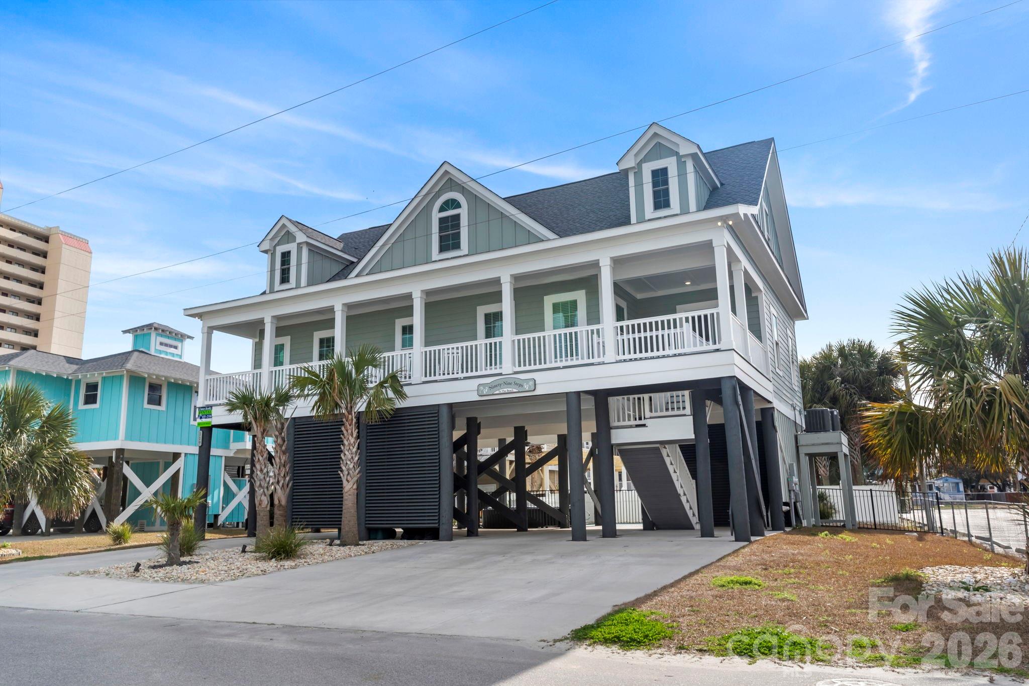 119 Sunset Drive — Garden City