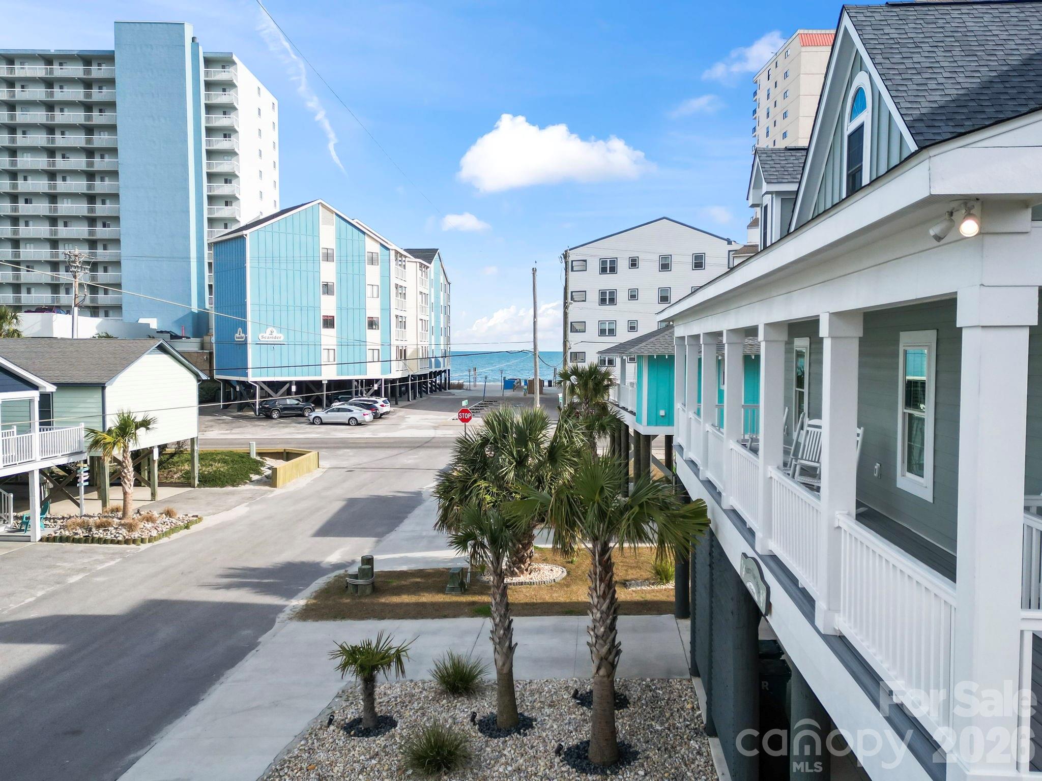119 Sunset Drive — Garden City