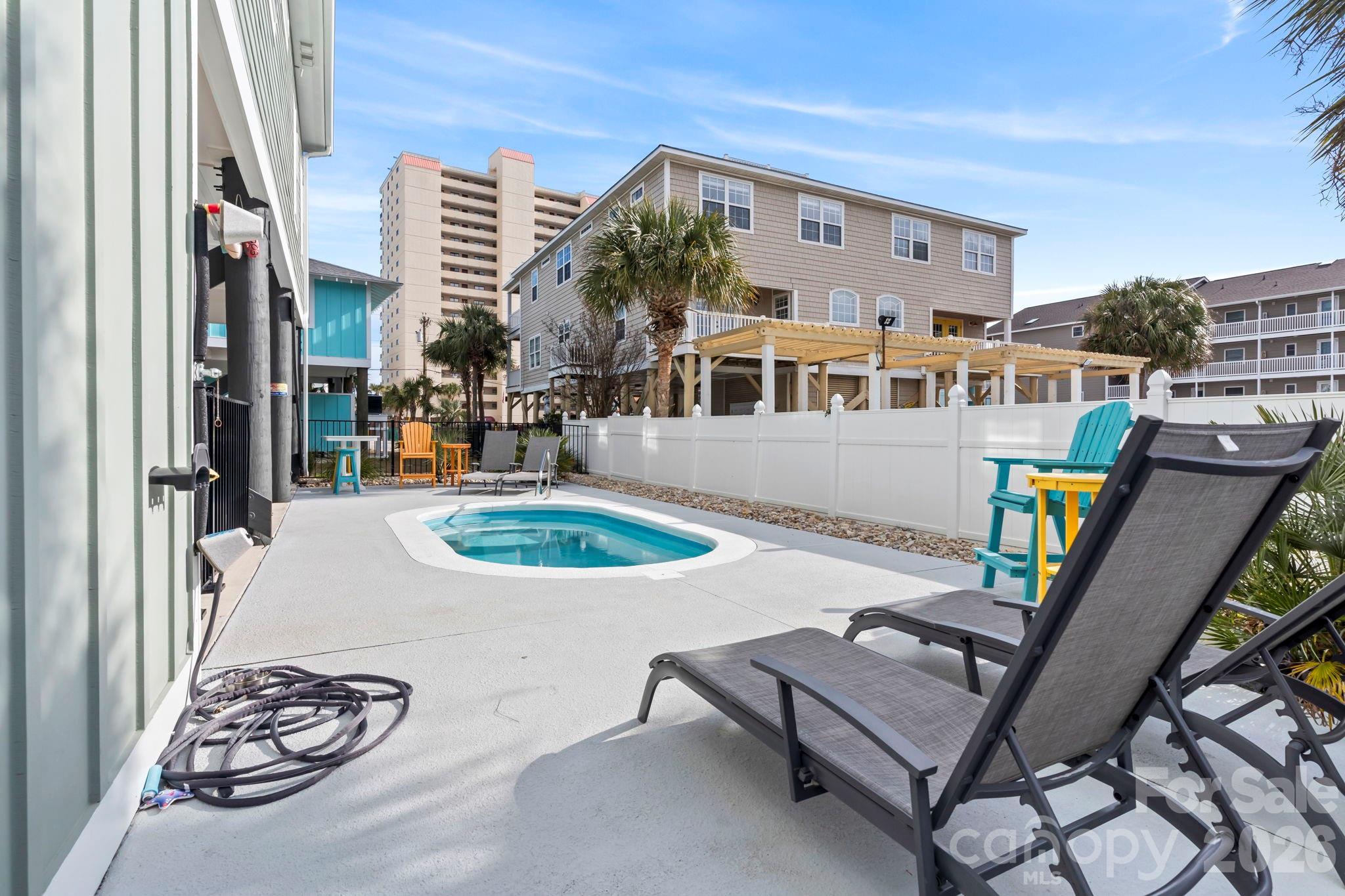 119 Sunset Drive — Garden City