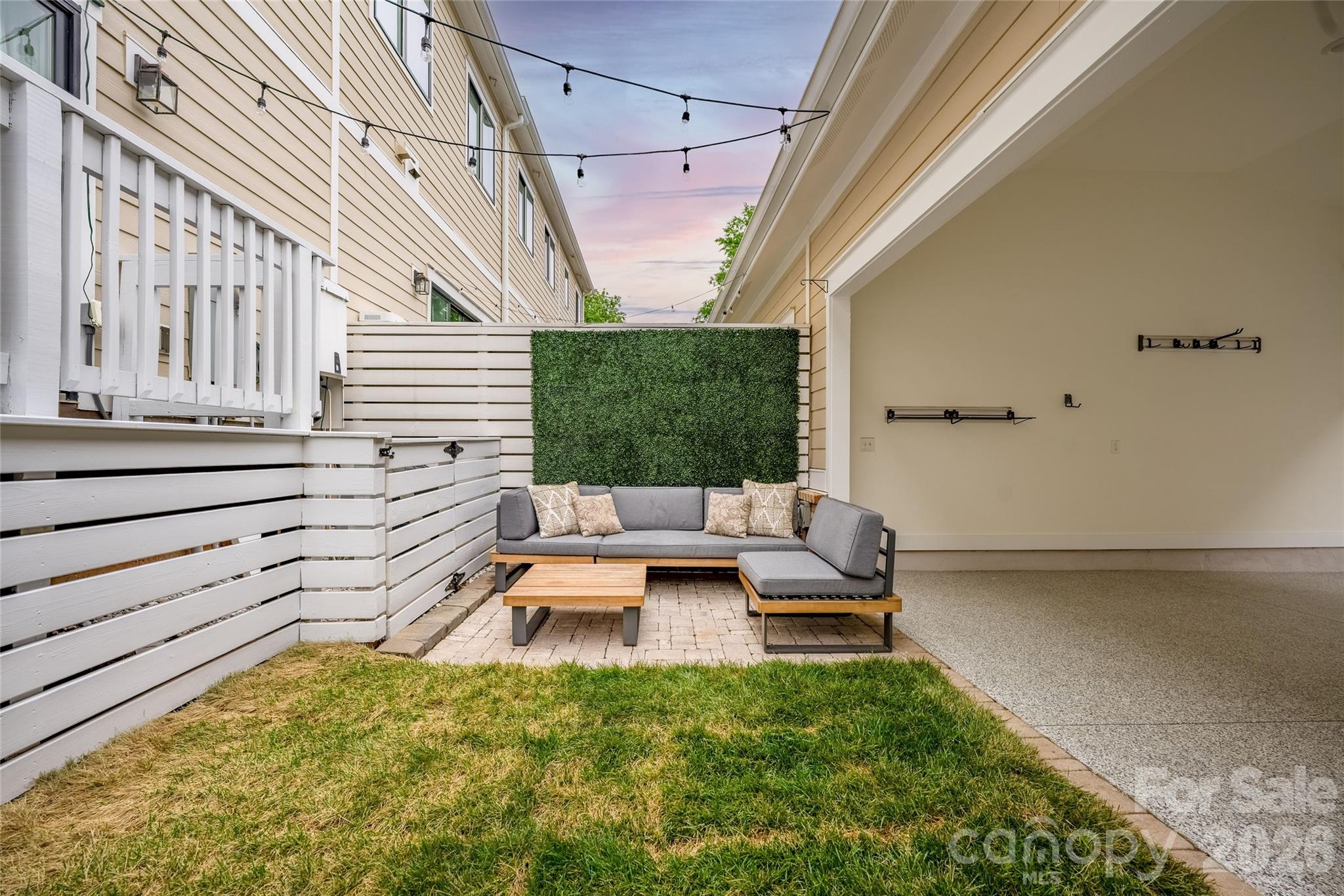 920 Van Every Street — Charlotte