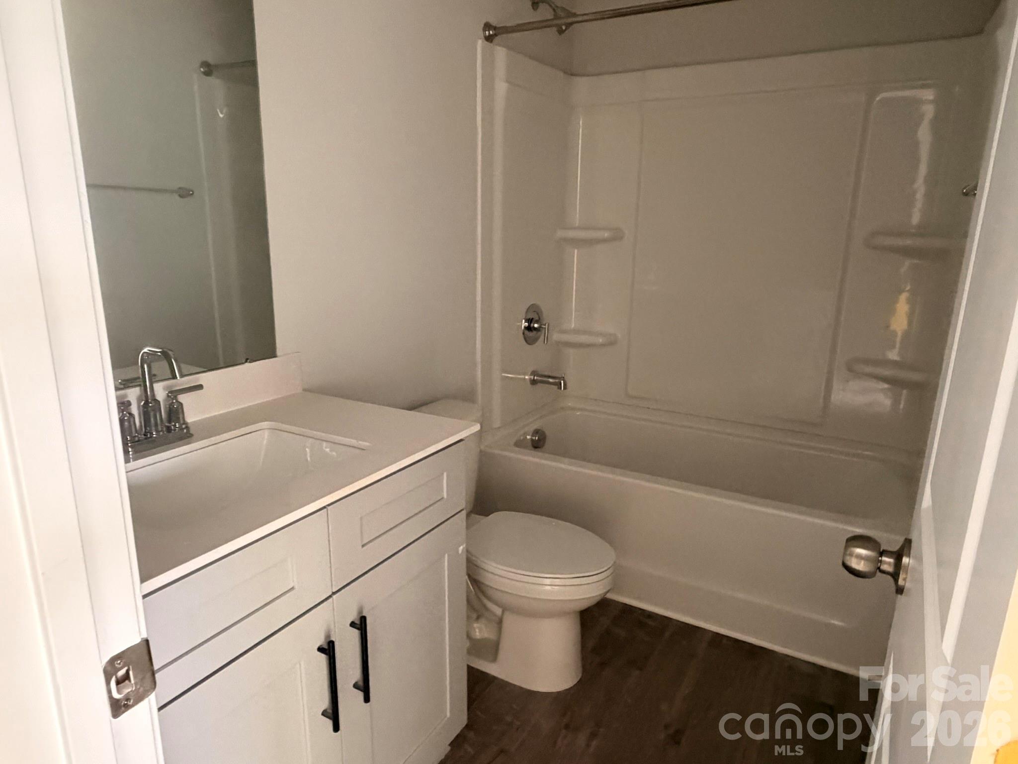 4371 Black Court — Harrisburg