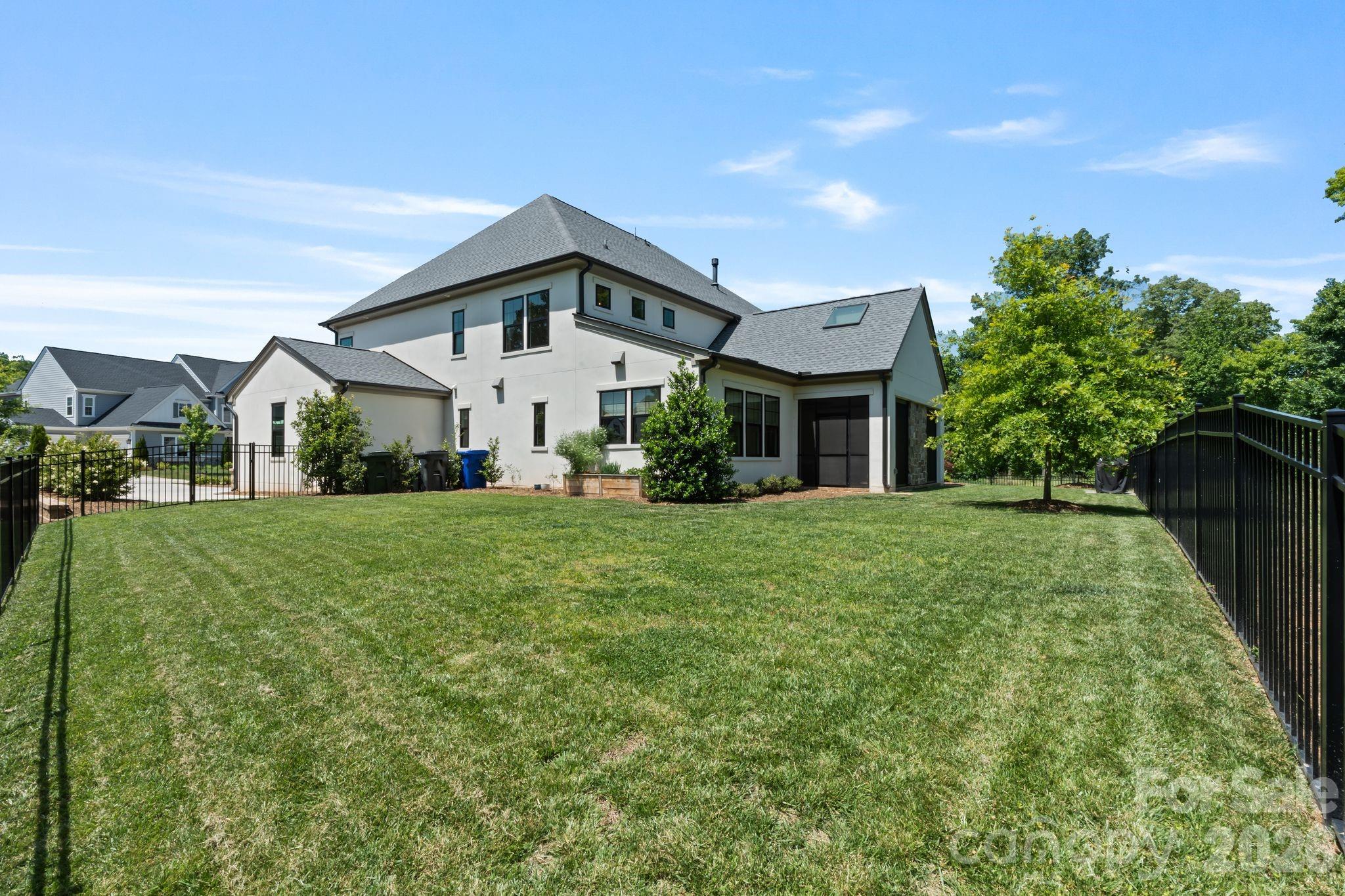 14109 Pinoli Pine Circle — Huntersville