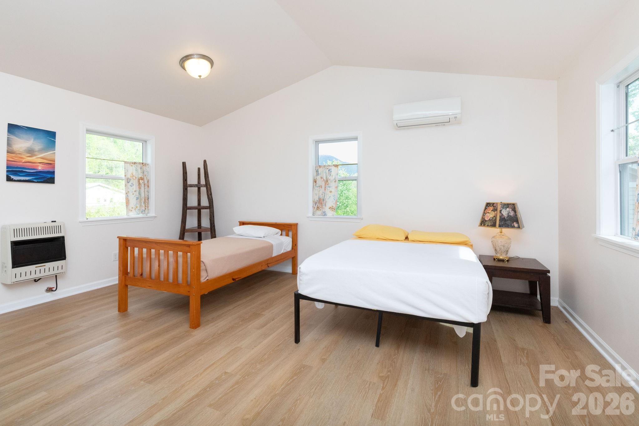 12 Lila Lane — Clyde
