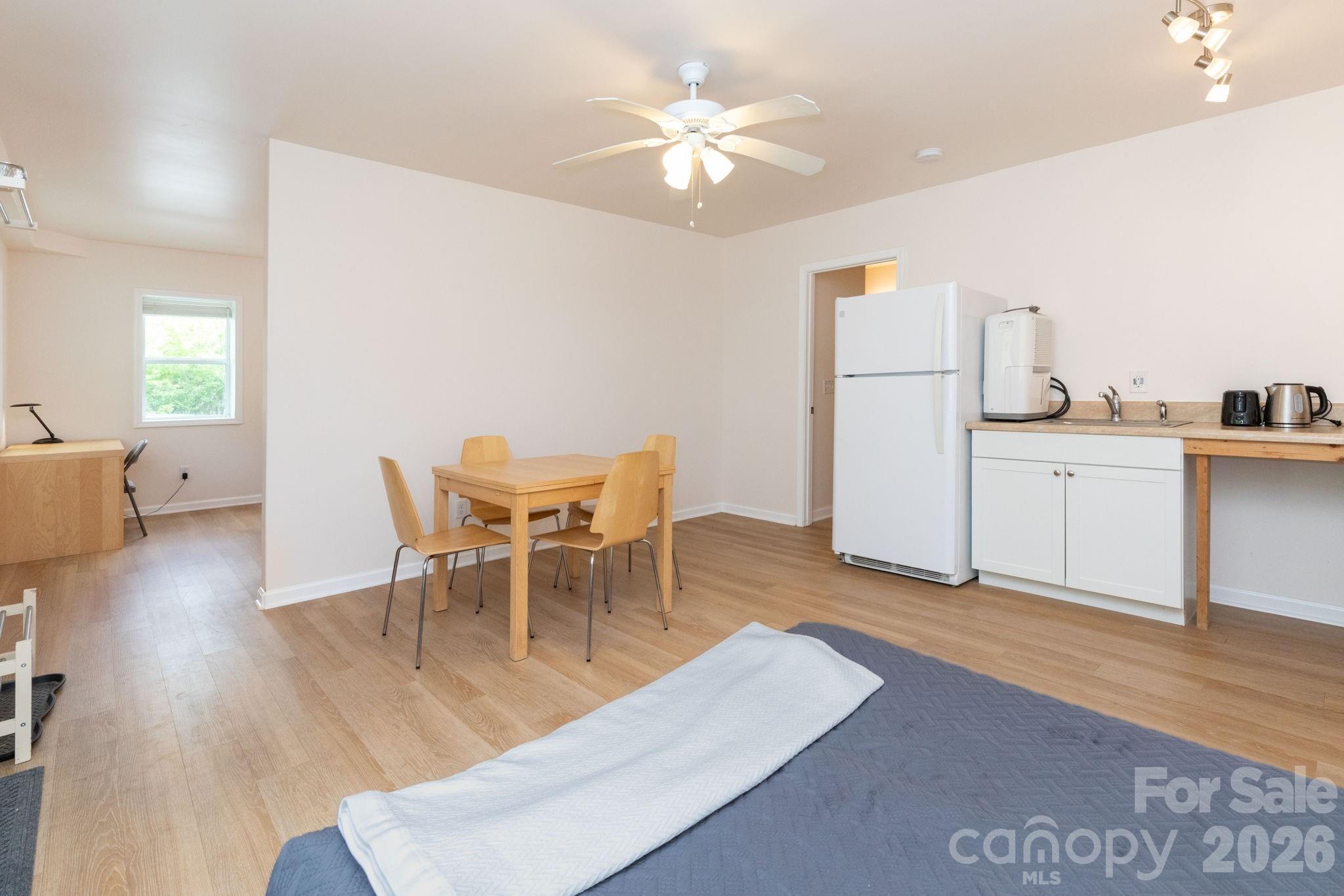 12 Lila Lane — Clyde