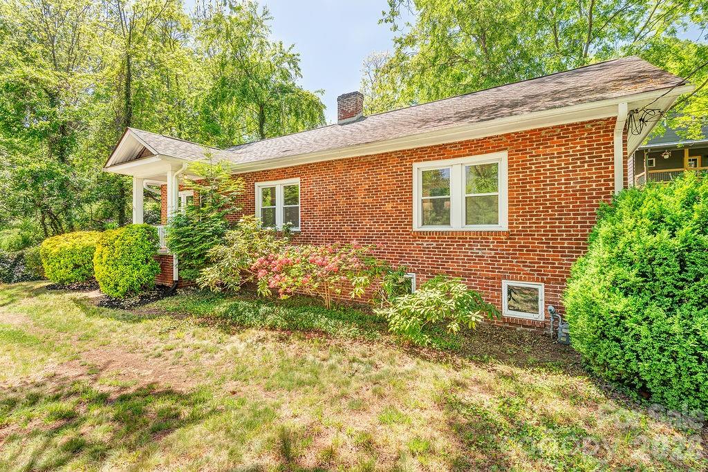 233/231 Fairfax Avenue #A/B — Asheville