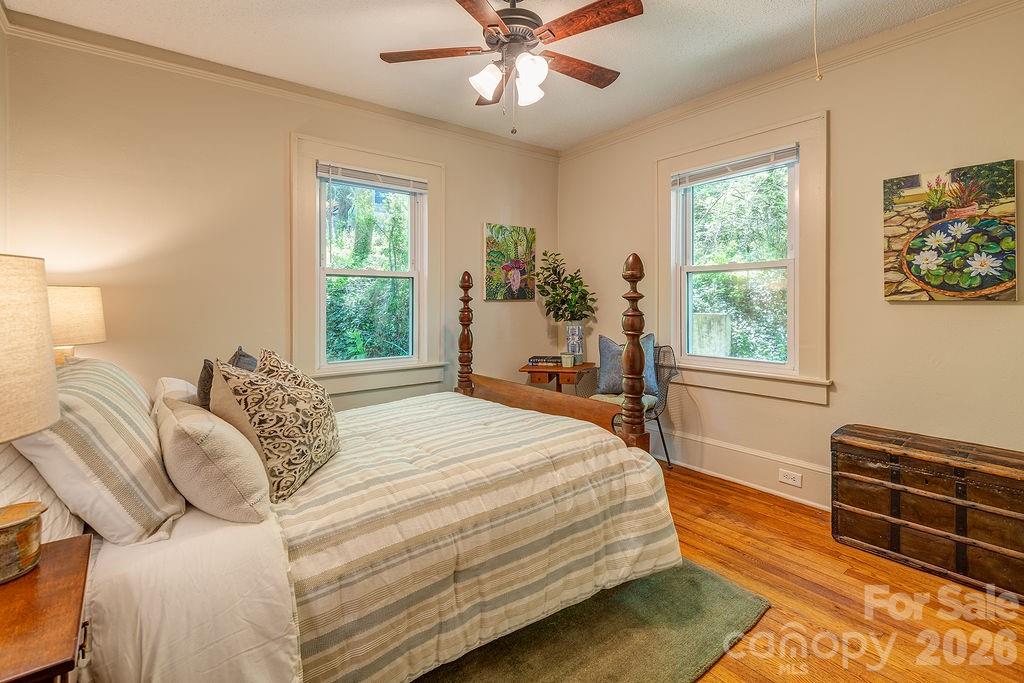 233/231 Fairfax Avenue #A/B — Asheville