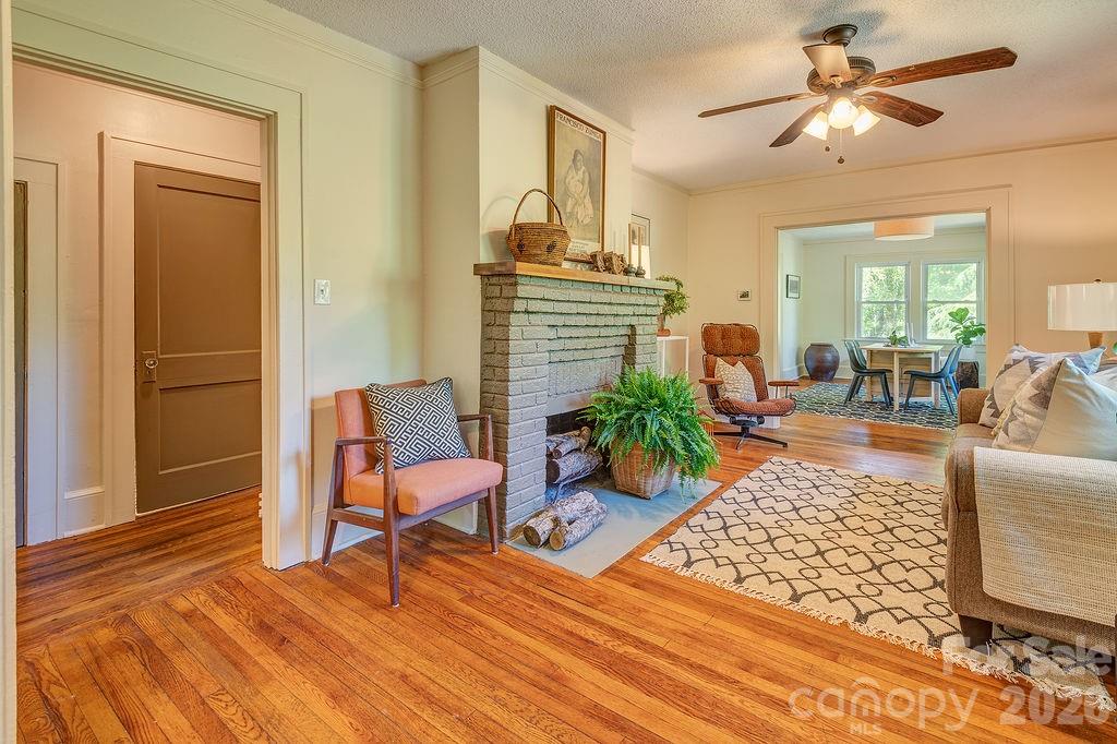 233/231 Fairfax Avenue #A/B — Asheville