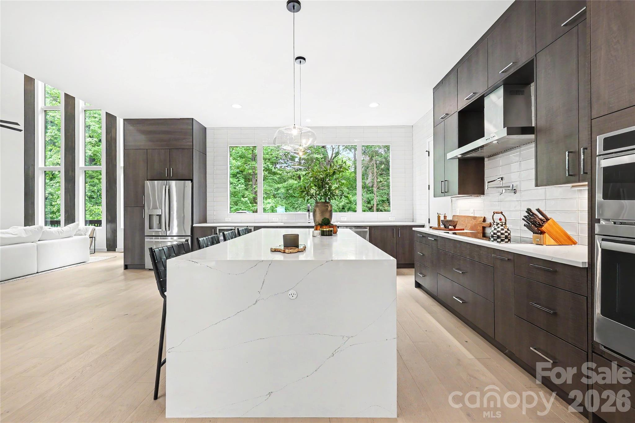 2810 Huntingtowne Farms Lane — Charlotte