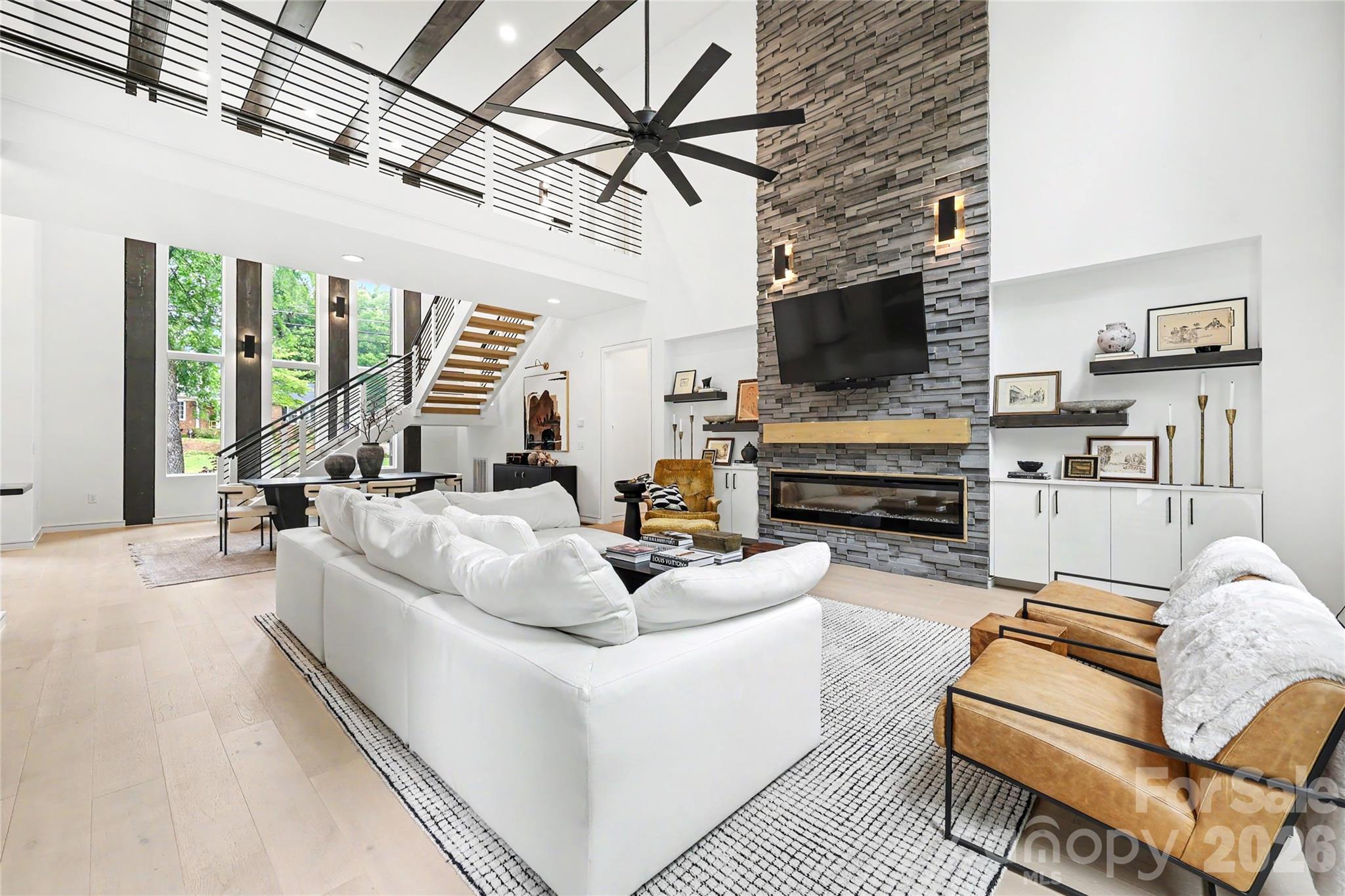 2810 Huntingtowne Farms Lane — Charlotte