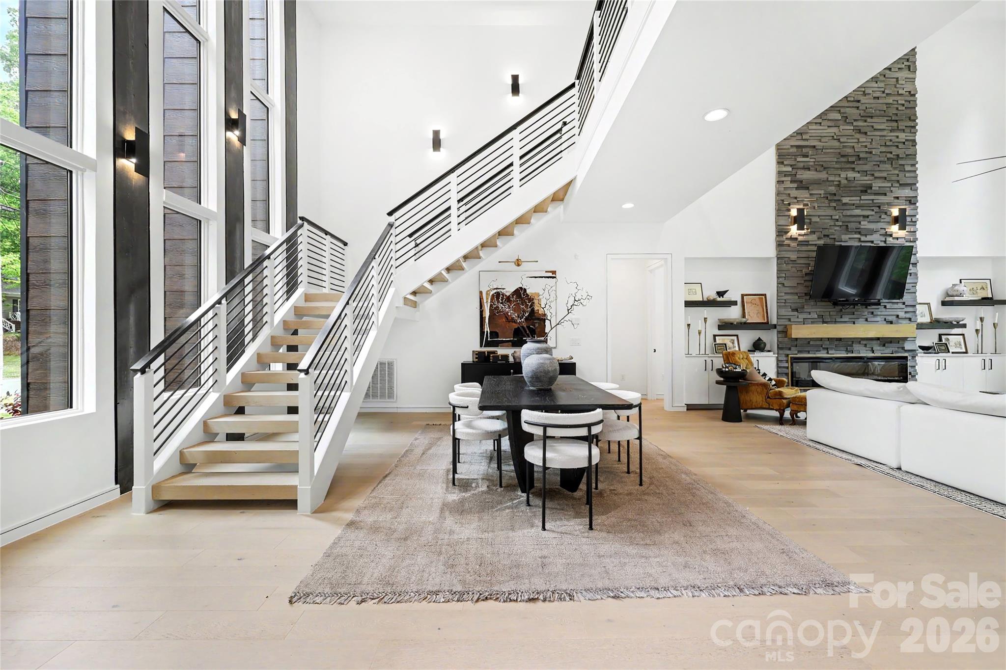 2810 Huntingtowne Farms Lane — Charlotte