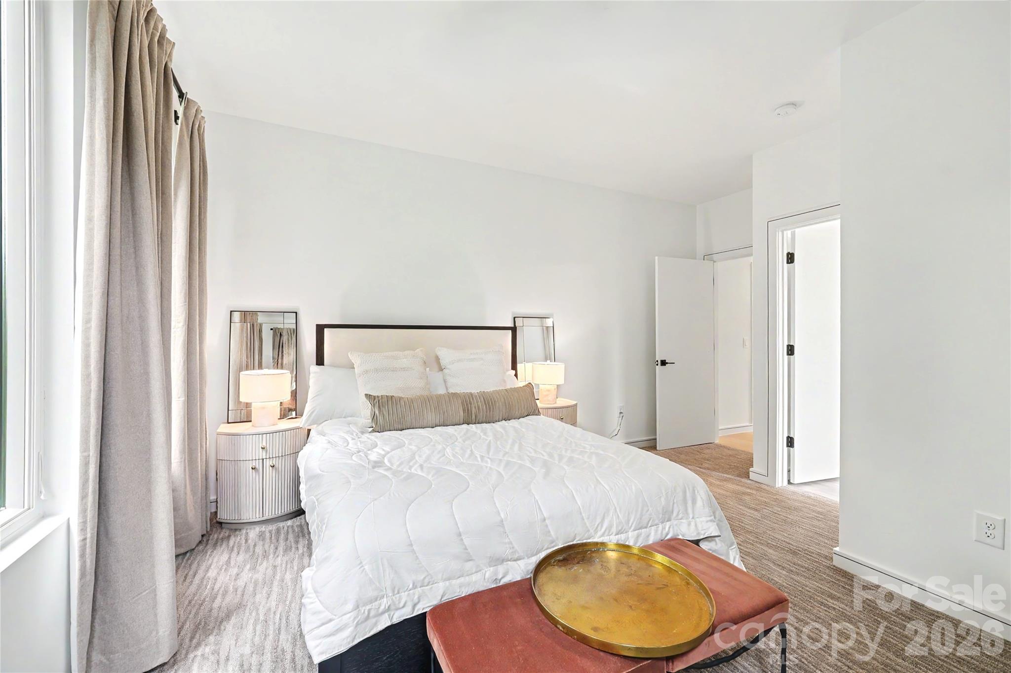 2810 Huntingtowne Farms Lane — Charlotte