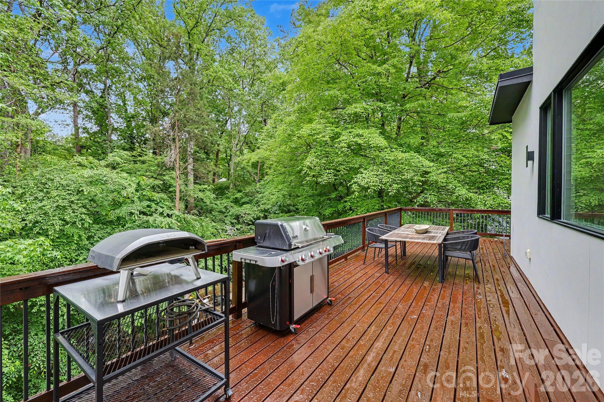 2810 Huntingtowne Farms Lane — Charlotte