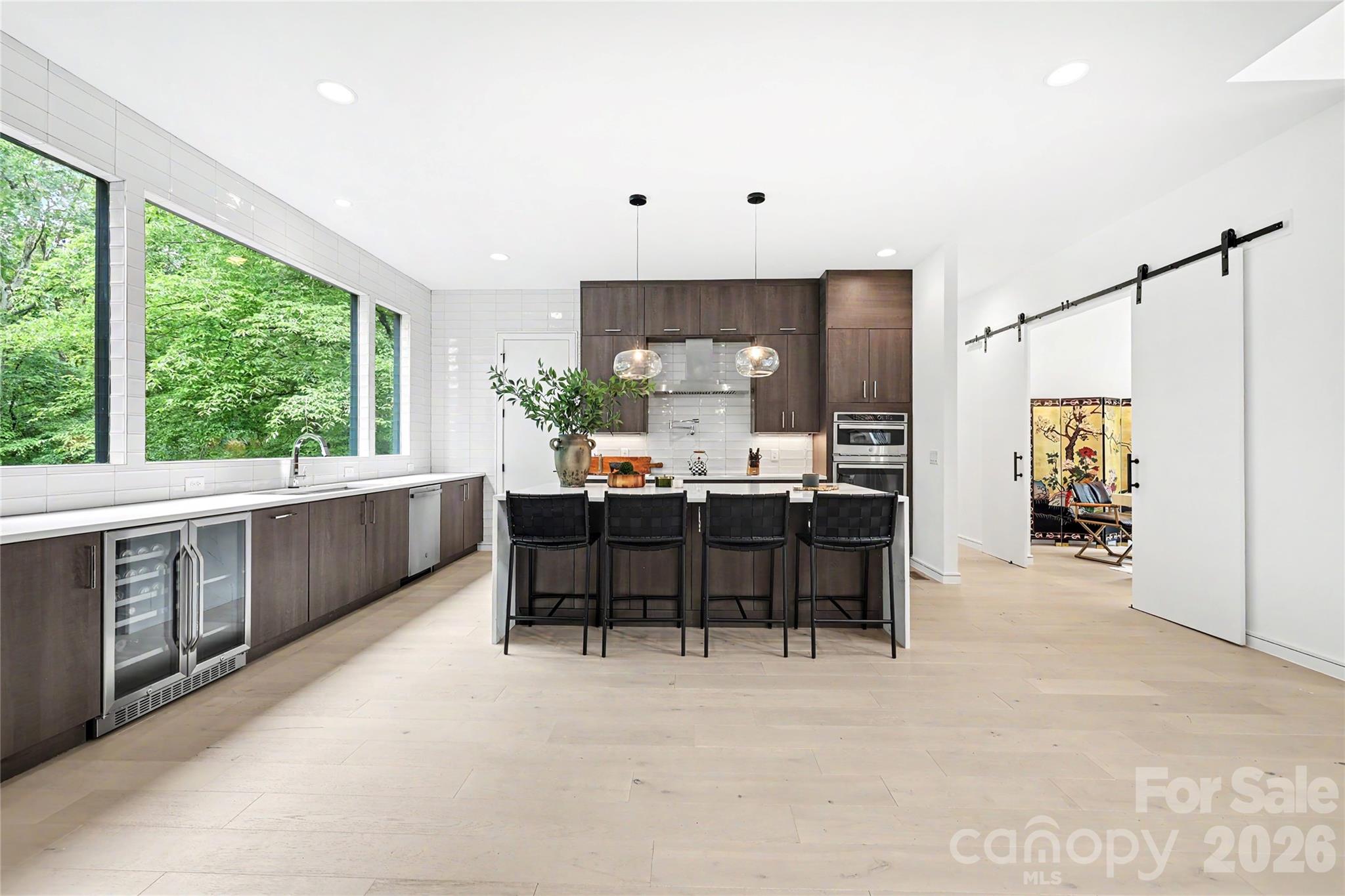2810 Huntingtowne Farms Lane — Charlotte