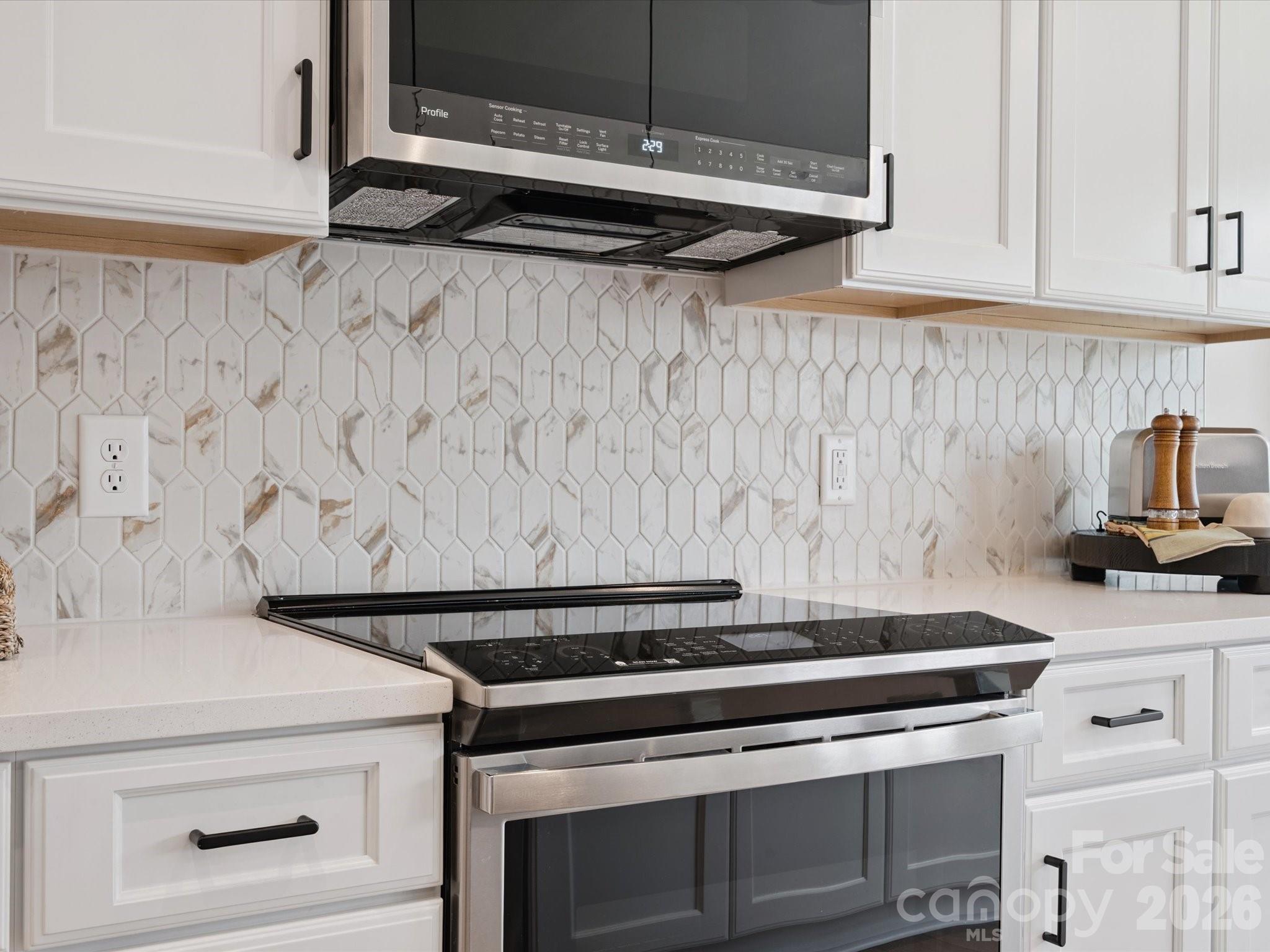 711 Bowery Place — Cramerton