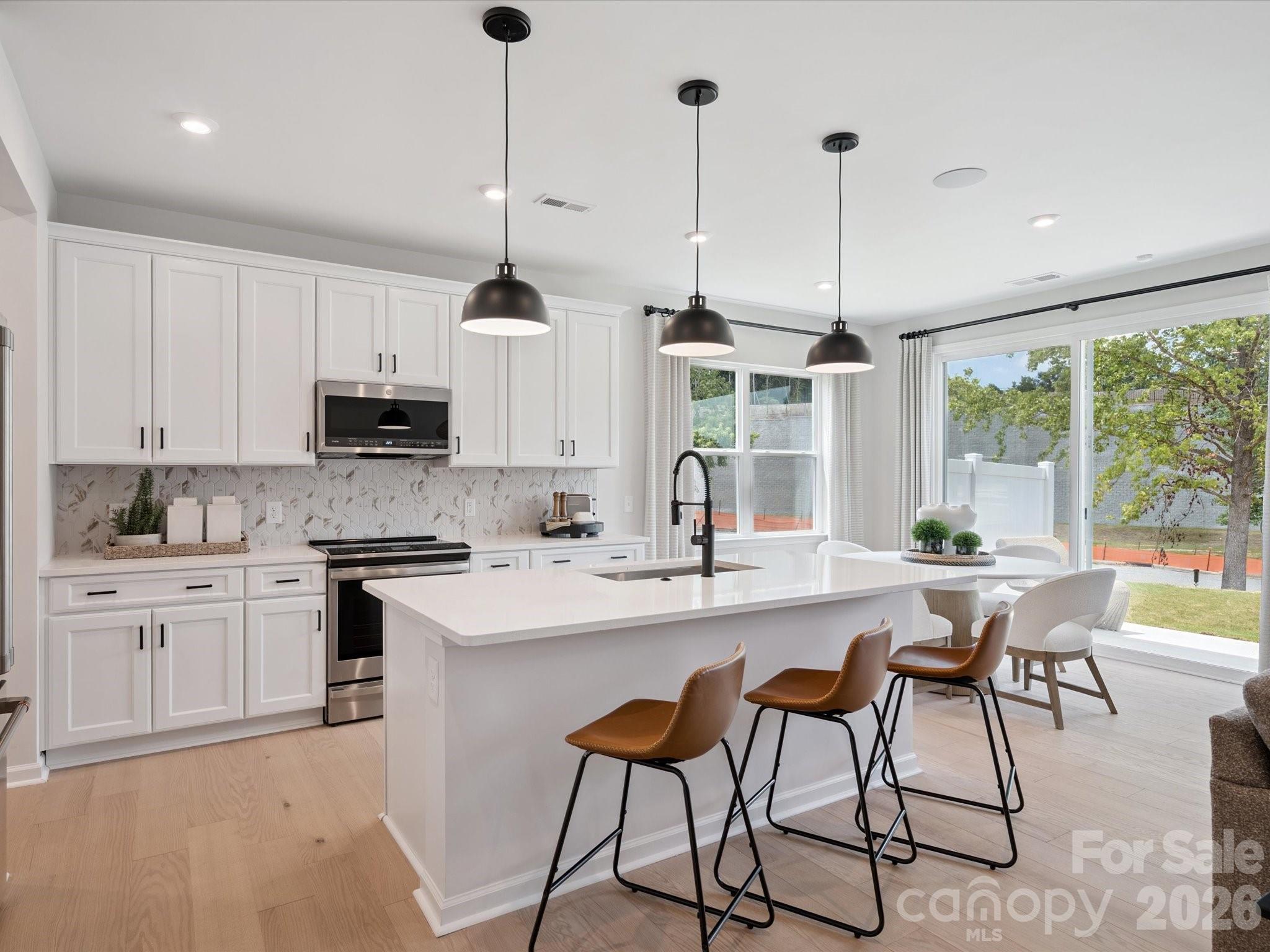 711 Bowery Place — Cramerton