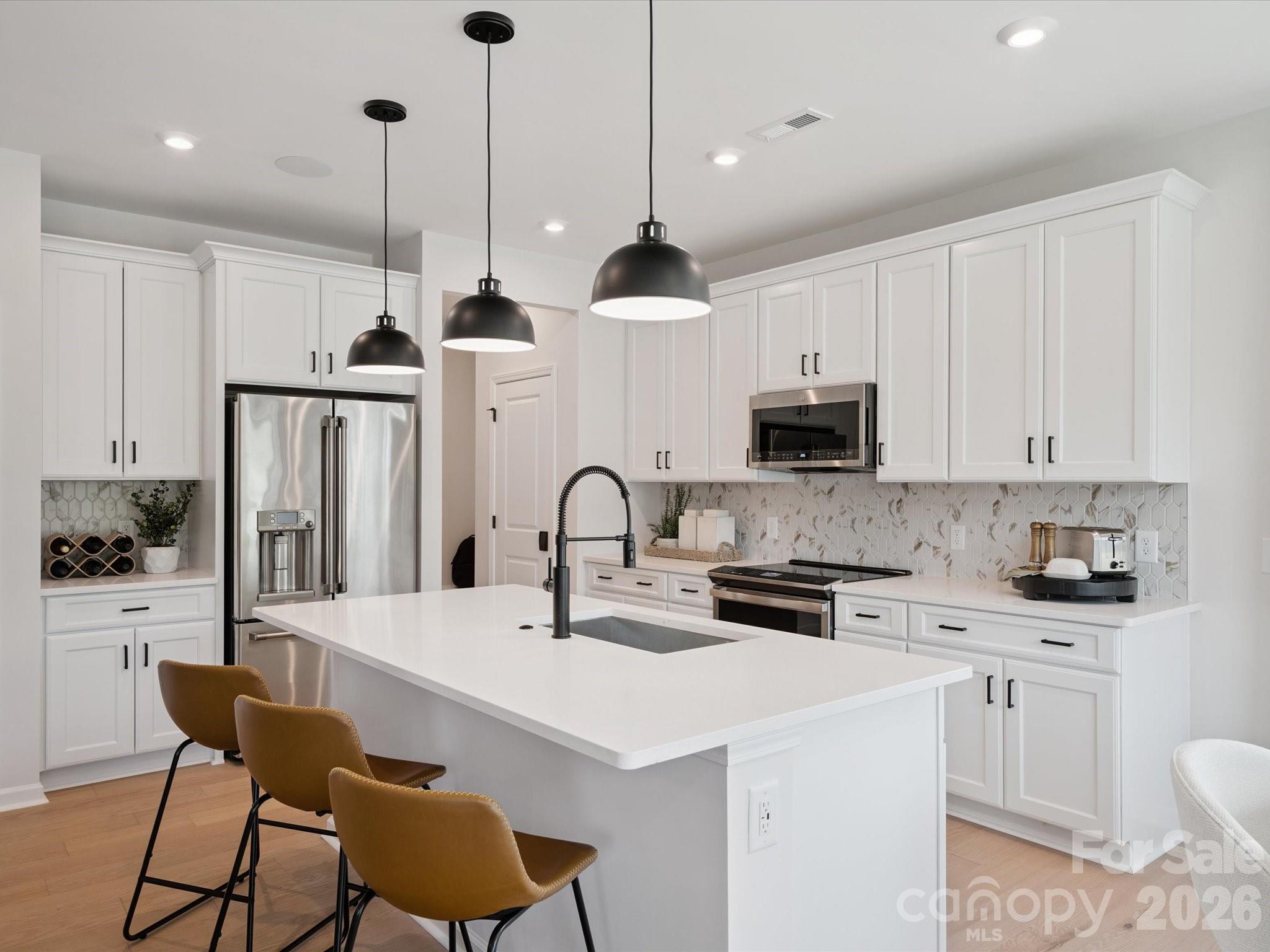 711 Bowery Place — Cramerton