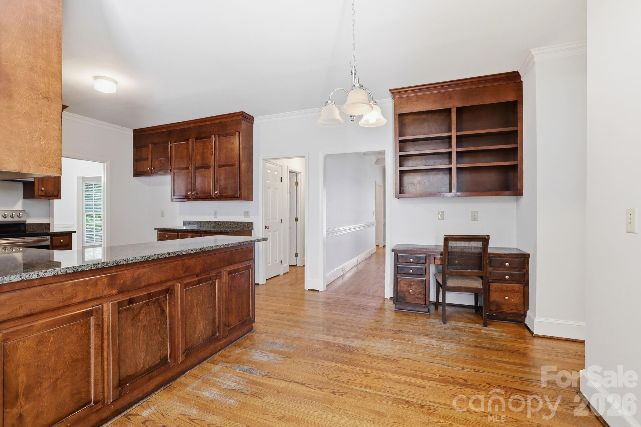 7000 Hollow Oak Drive — Mint Hill