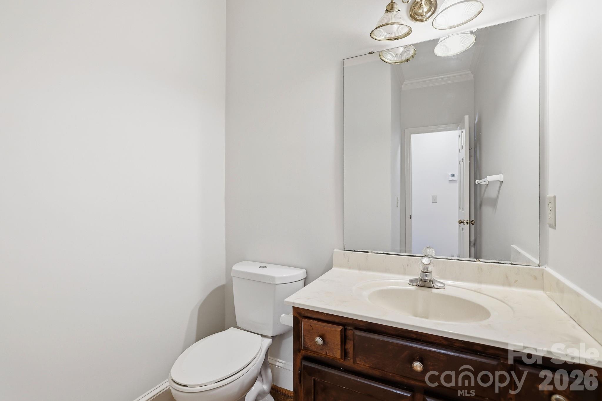 7000 Hollow Oak Drive — Mint Hill