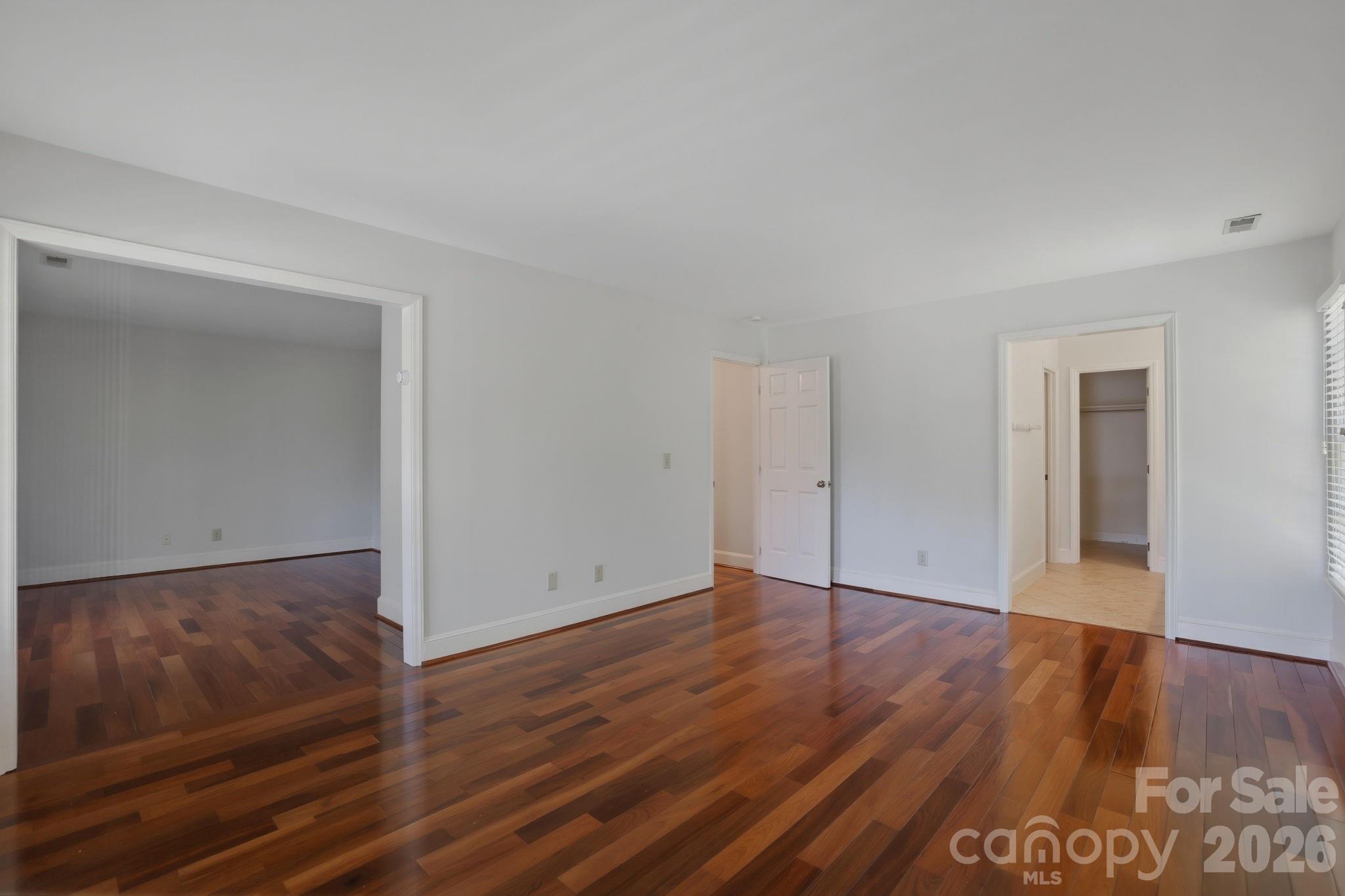 7000 Hollow Oak Drive — Mint Hill