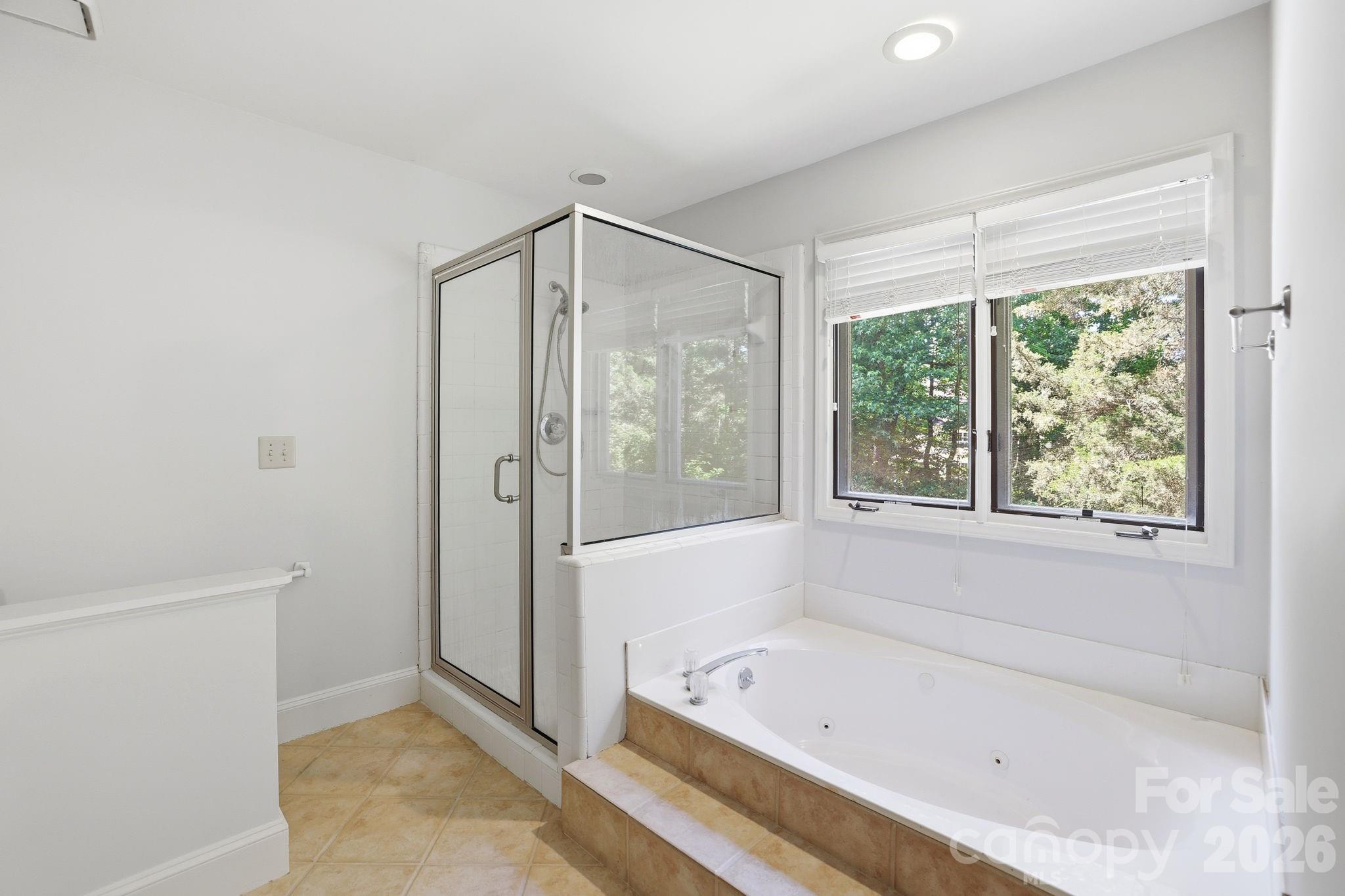 7000 Hollow Oak Drive — Mint Hill