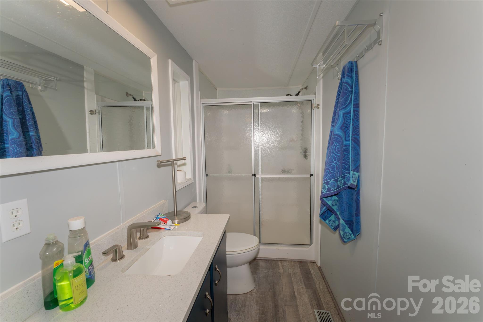 6132 Sherwood Lane — Denver