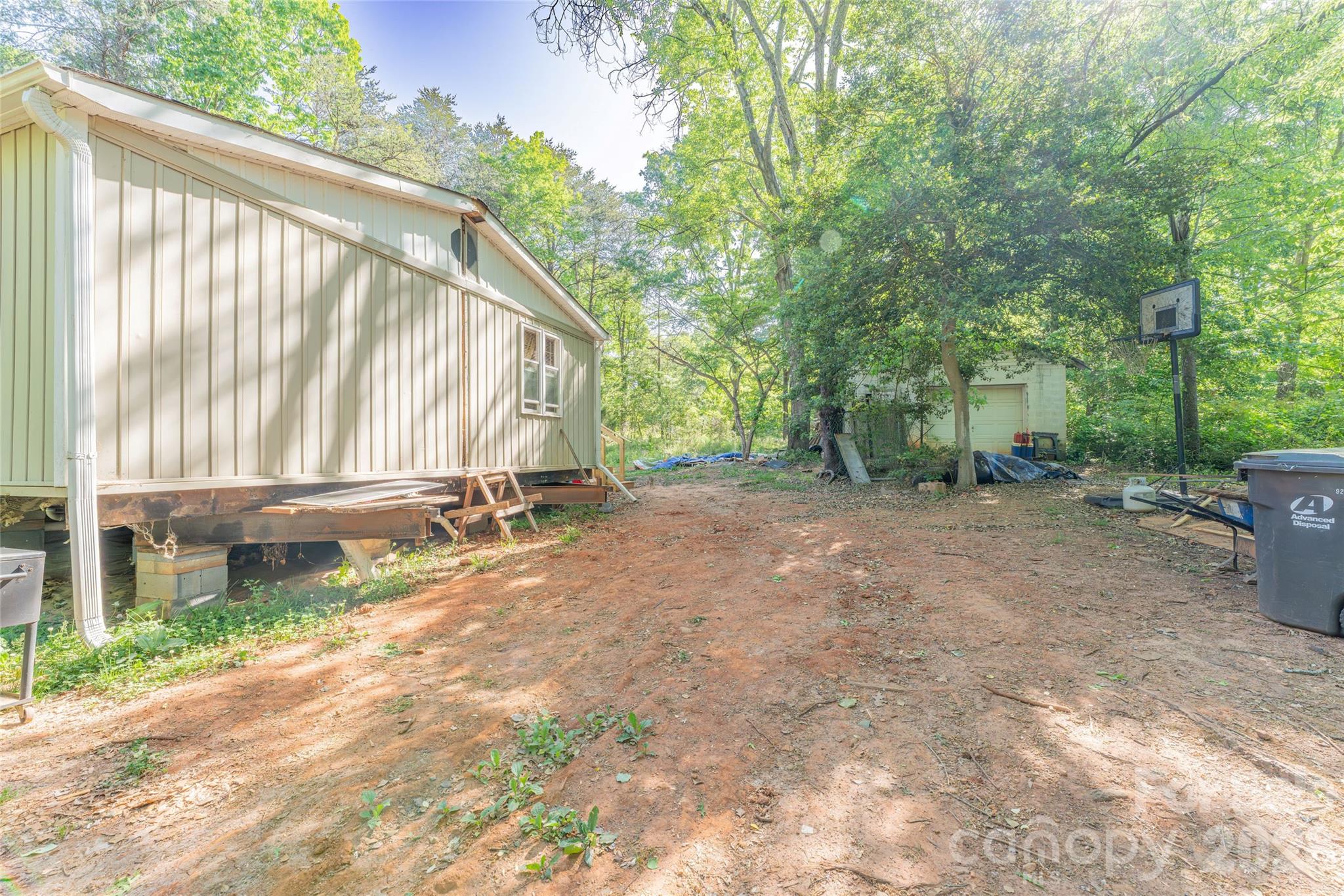 6132 Sherwood Lane — Denver