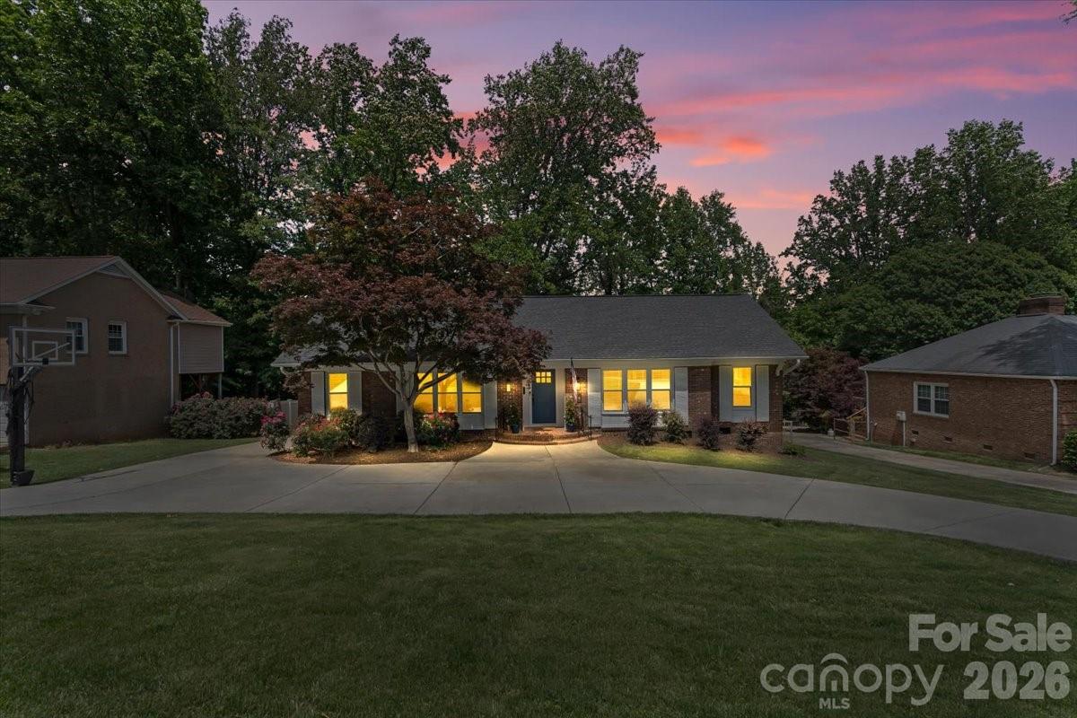 3741 Riverbend Road — Charlotte