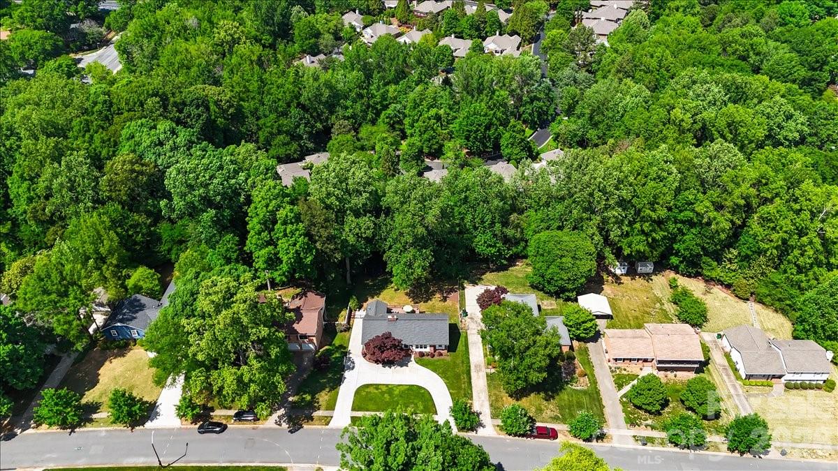 3741 Riverbend Road — Charlotte