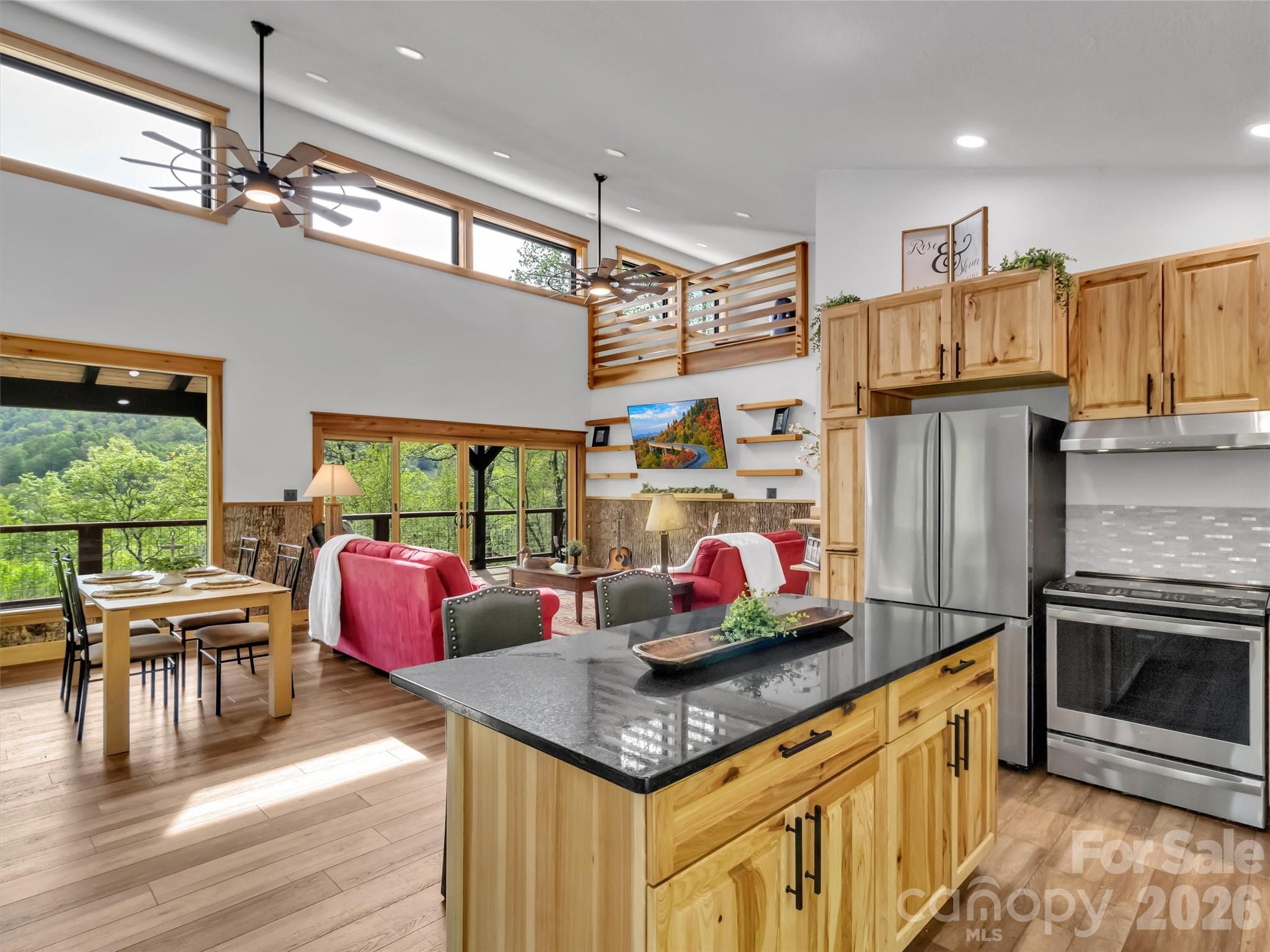455 Chinquapin Road — Canton