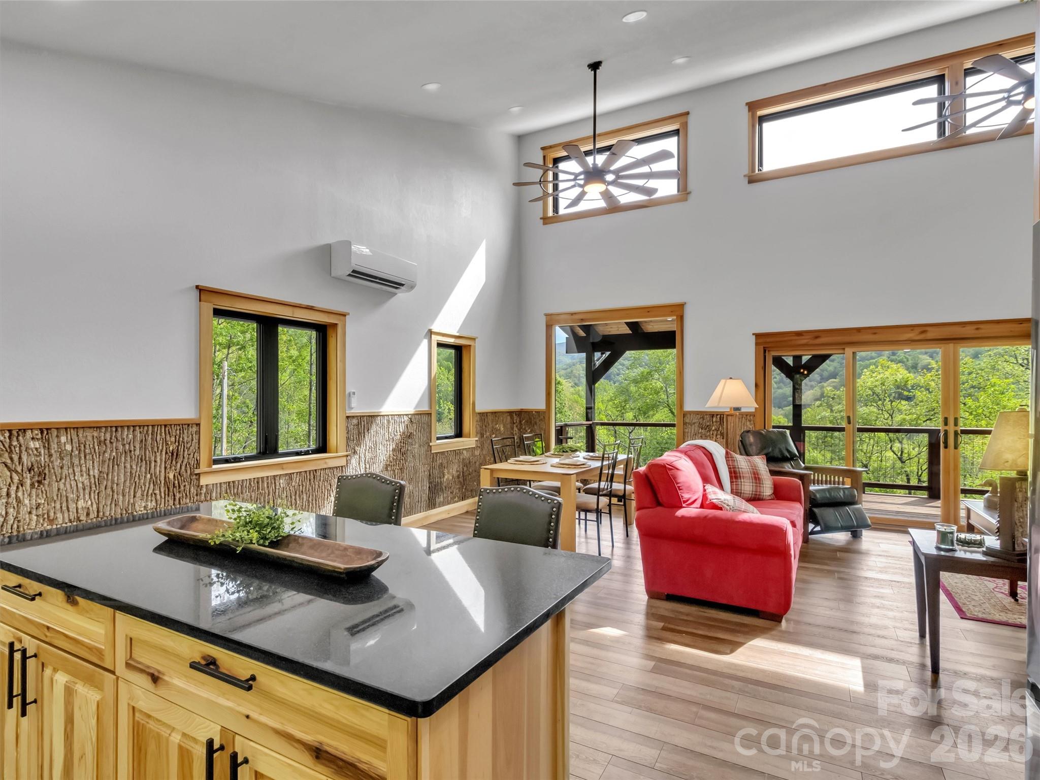 455 Chinquapin Road — Canton