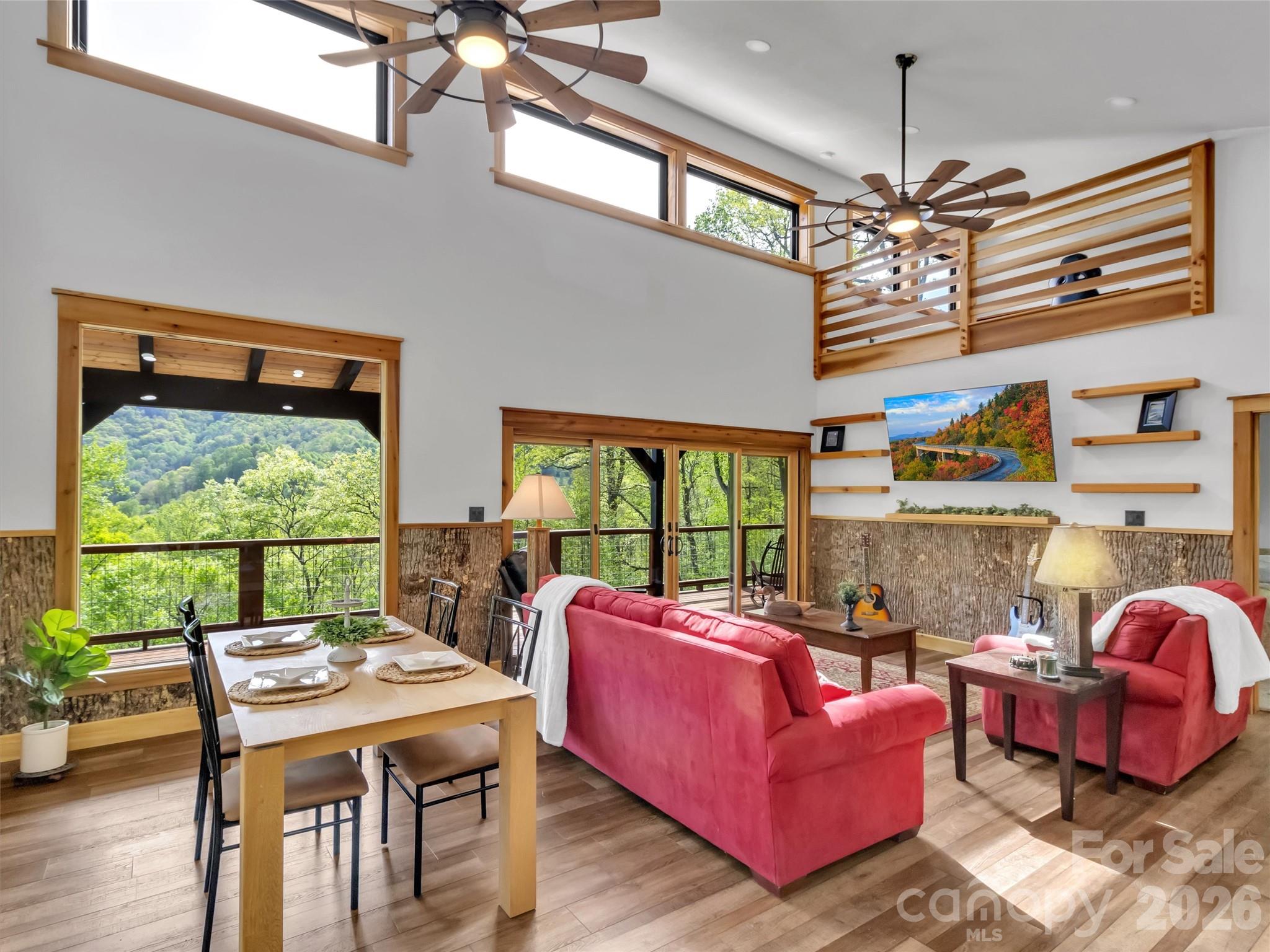 455 Chinquapin Road — Canton