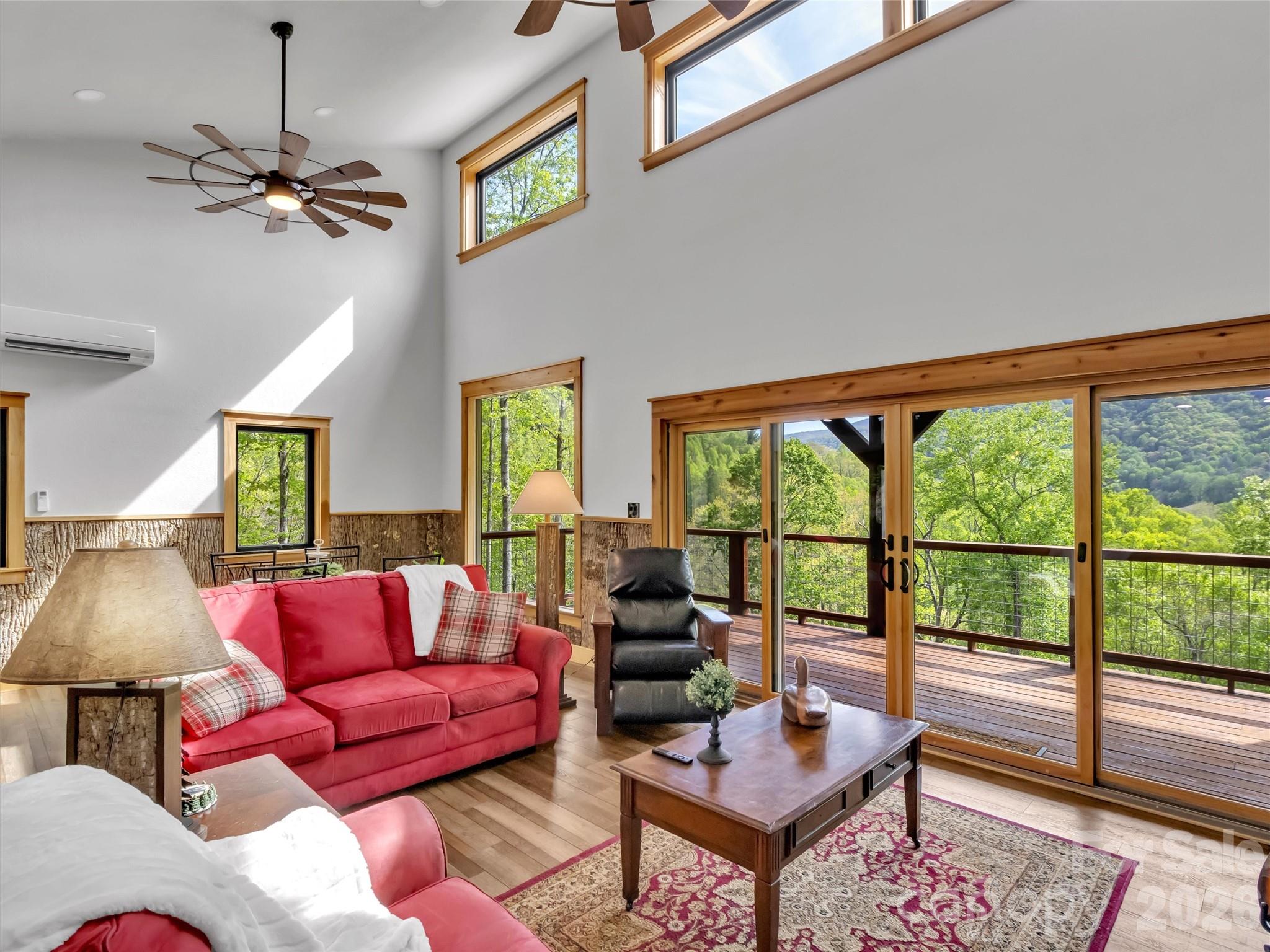 455 Chinquapin Road — Canton